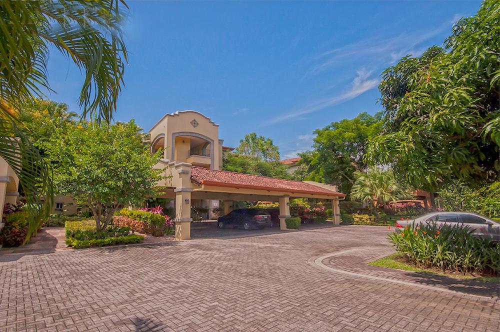 Ocean View Condo in Los Sueños