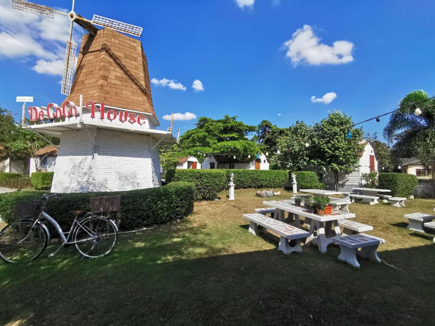 De Coco House