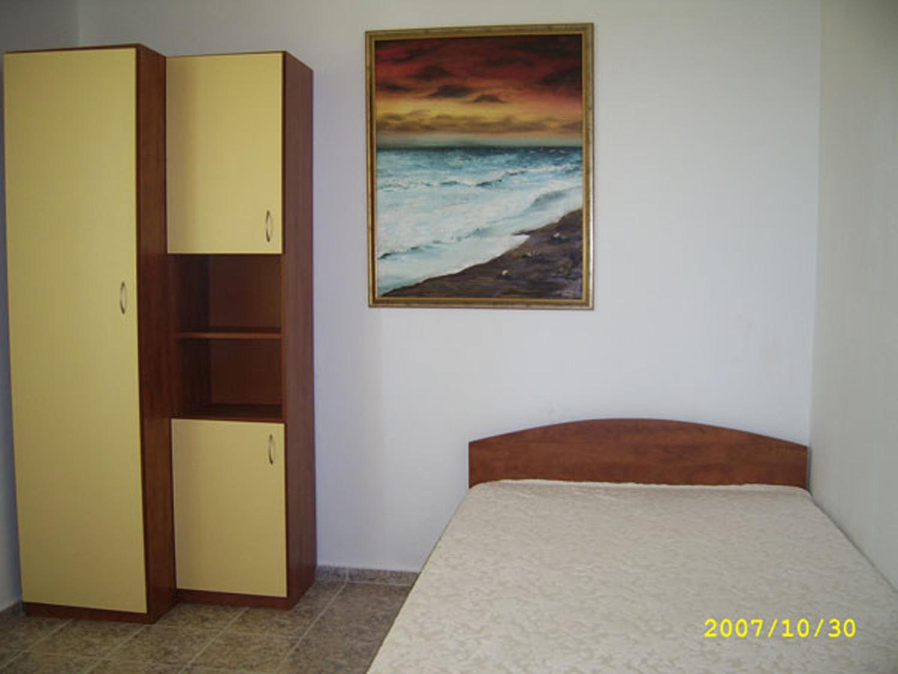 Apartments Bravo 1-Vichevi