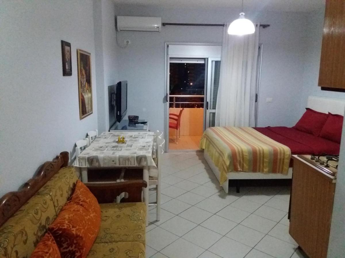 CHEAP AND COMFORTABLE APARTMENT AT SEASIDE photo 2