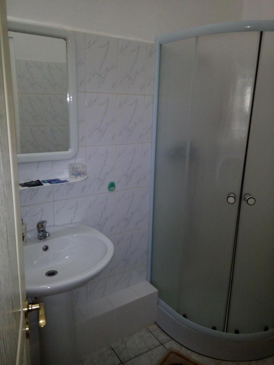 Photo 44
