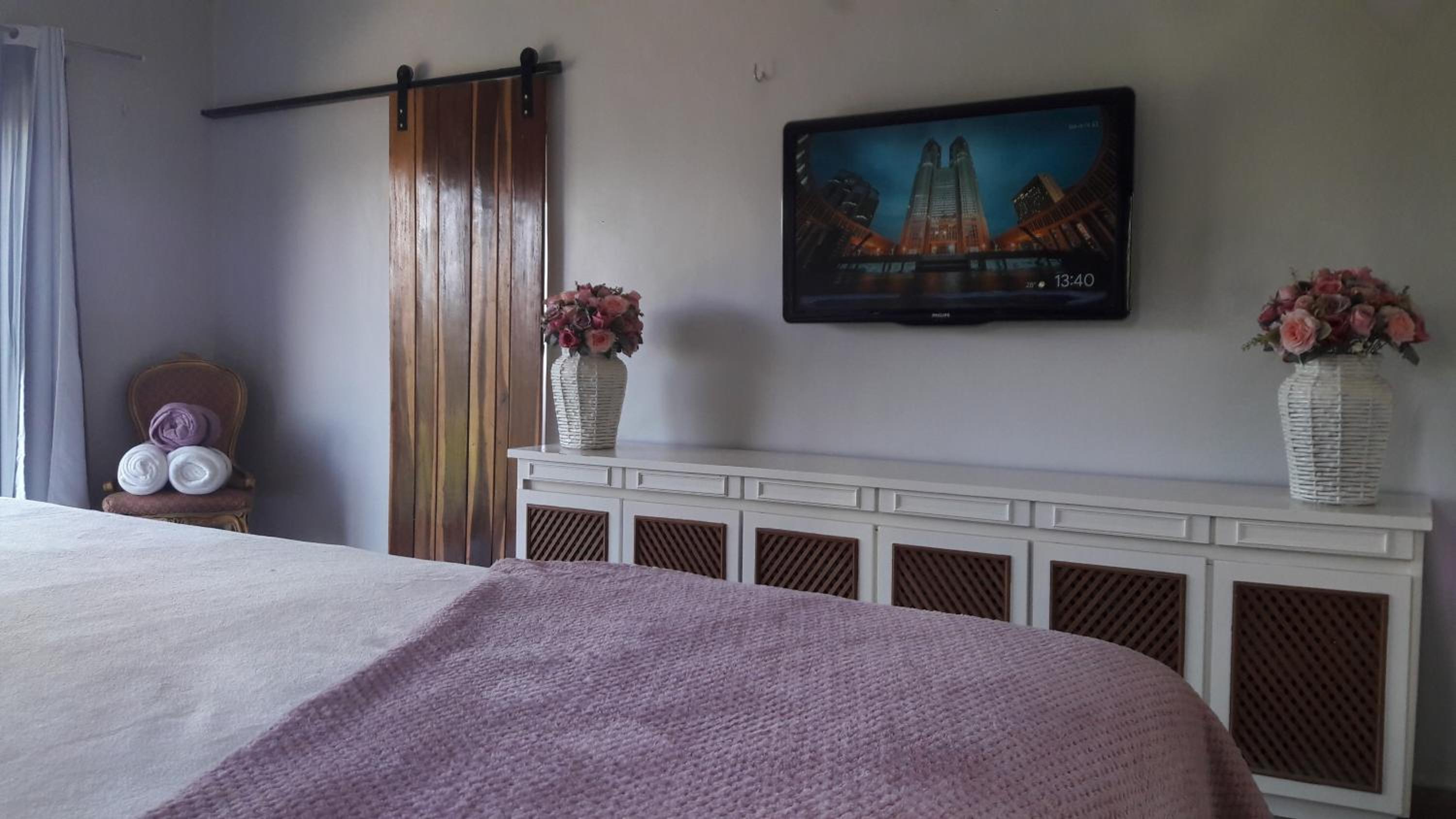 Casa em Alto Paraíso com vista para as montanhas no Eldorado ao lado do centro