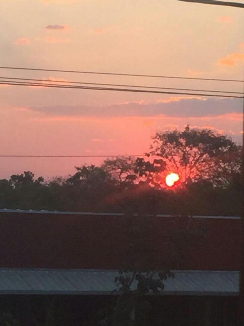 Casa em Alto Paraíso com vista para as montanhas no Eldorado ao lado do centro