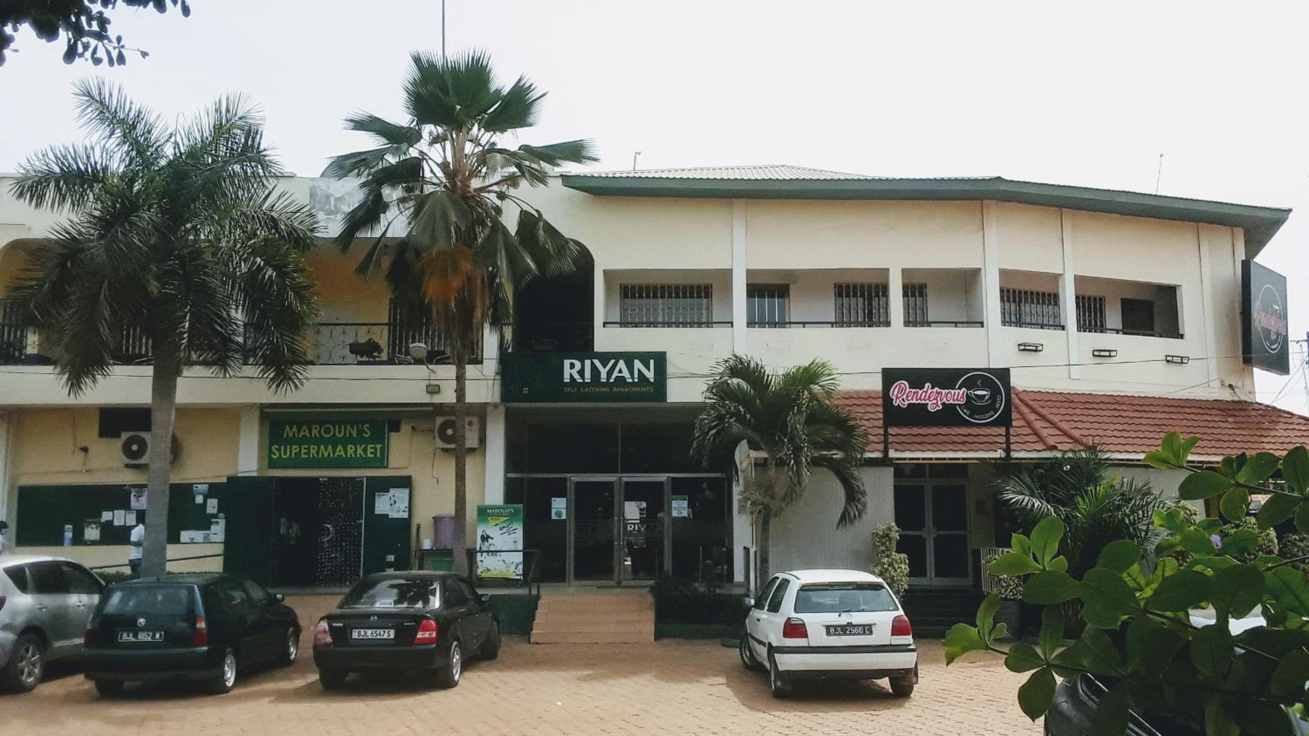 Riyan Apartment