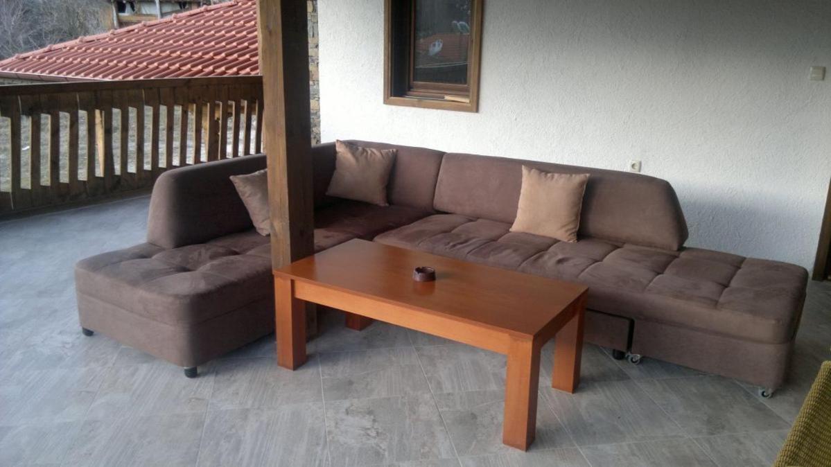 House Slavyanka