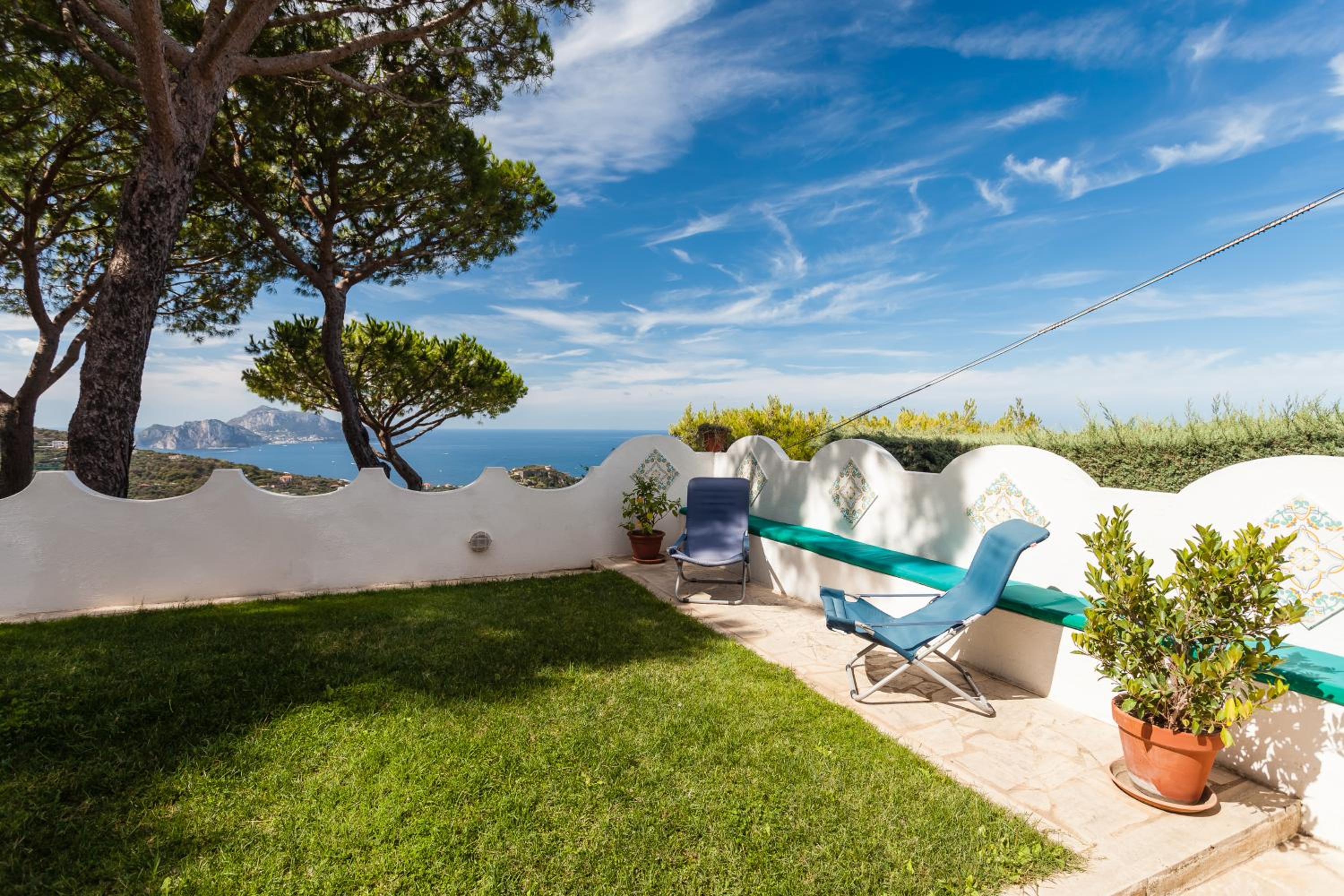 Villa Sole di Capri - Sea view house up to 18 people