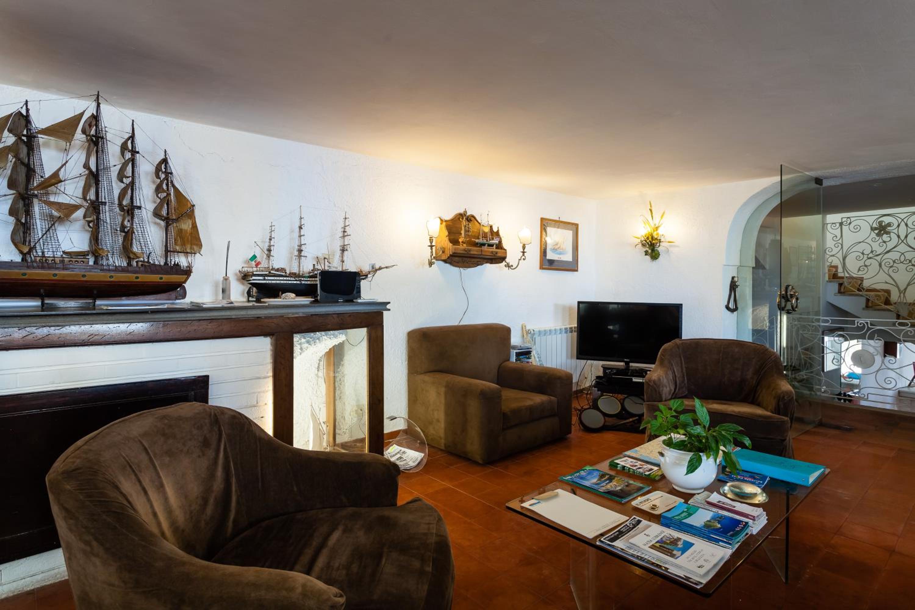 Villa Sole di Capri - Sea view house up to 18 people
