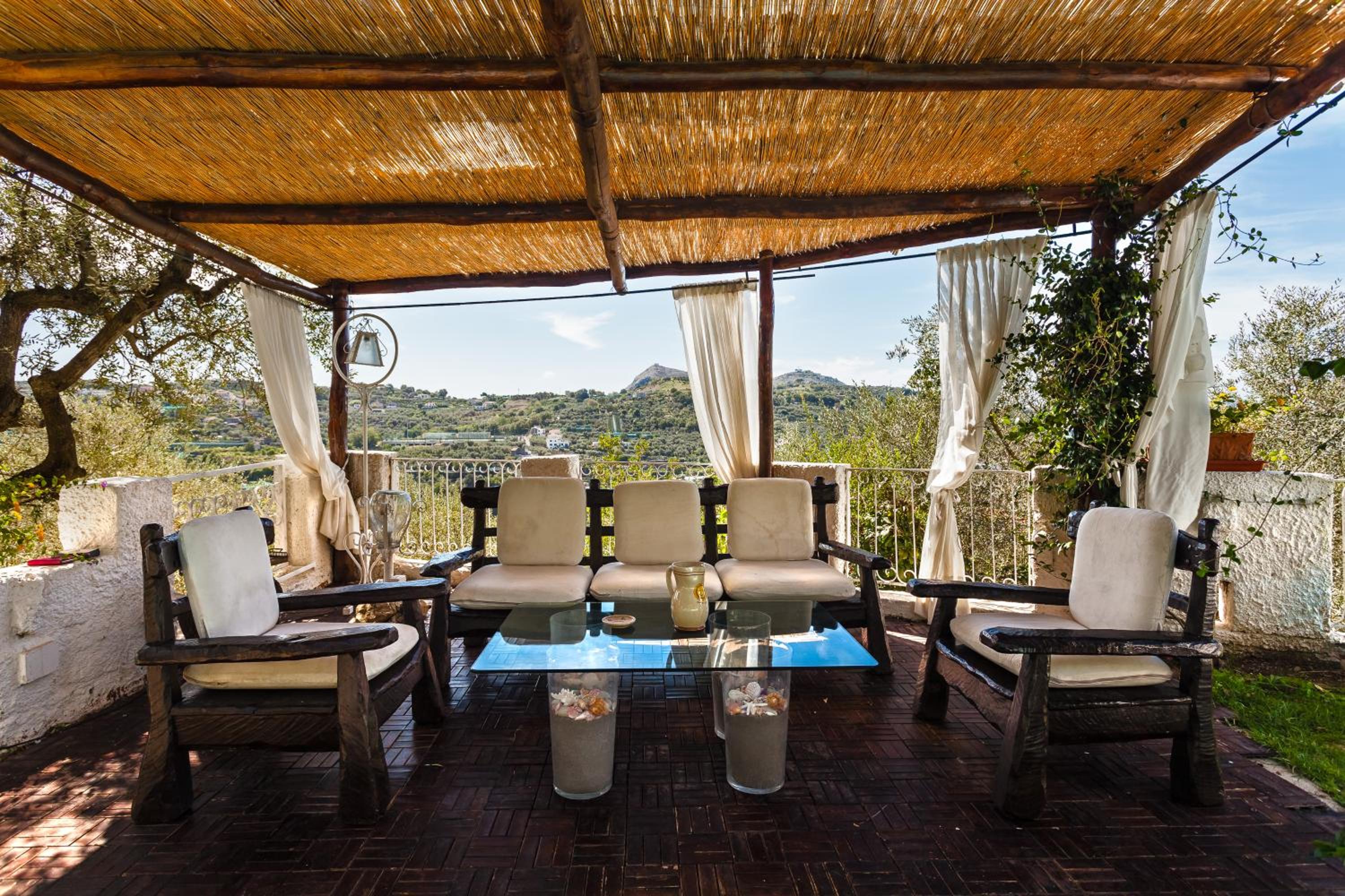 Villa Sole di Capri - Sea view house up to 18 people