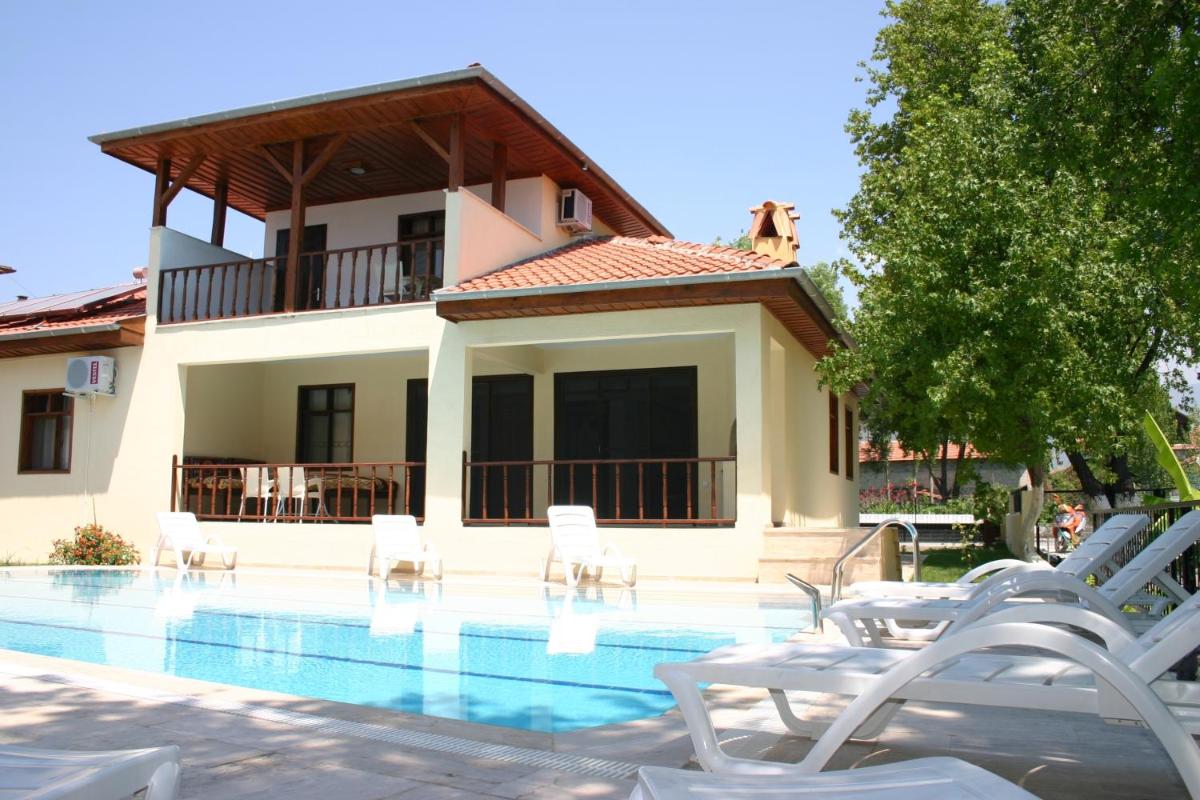 Begonville Villa view 2