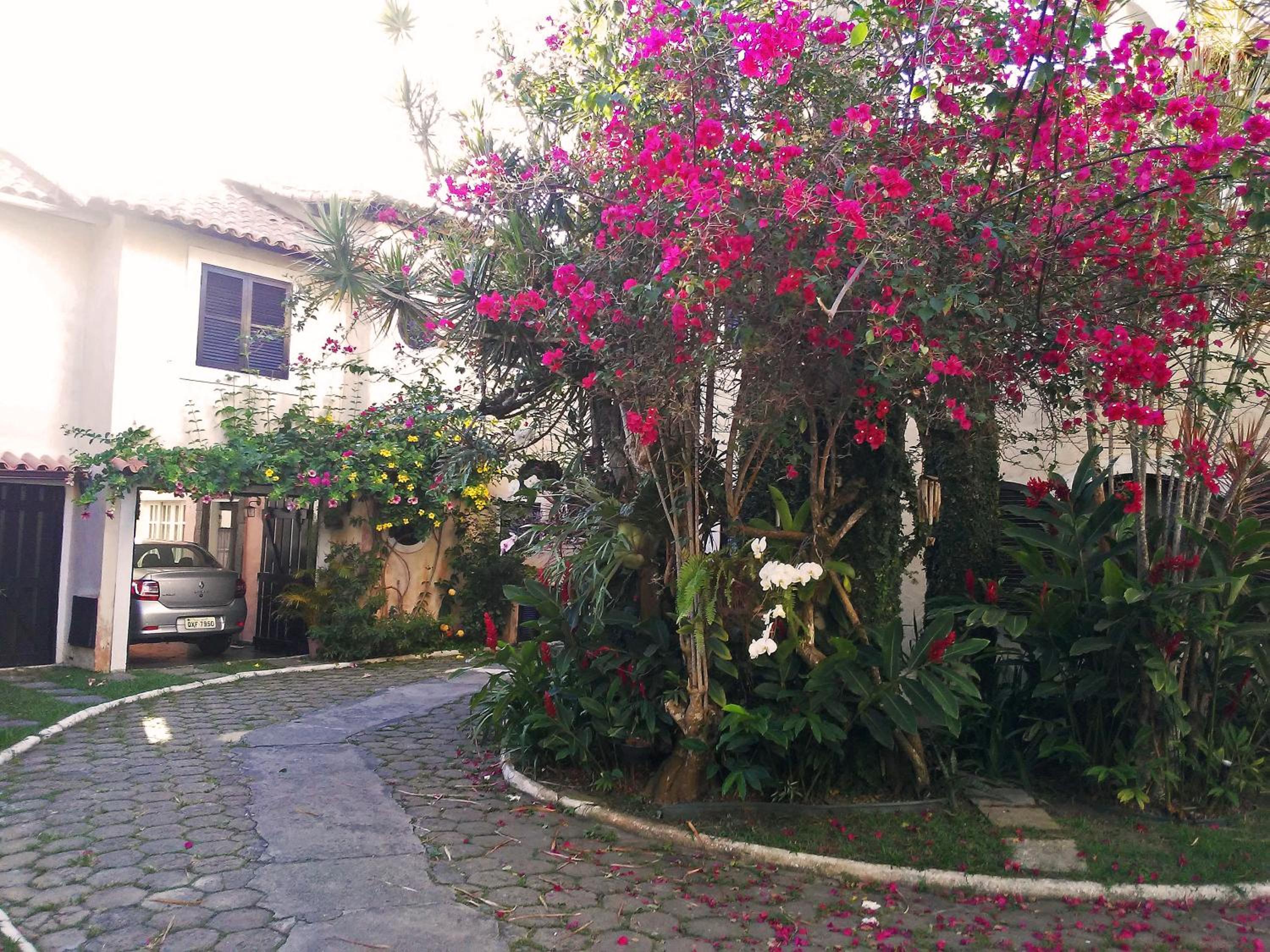 Casa 12 Búzios Vilas a 500m da Rua das Pedras, top localização em condomínio lindo e calmo, portaria 24h