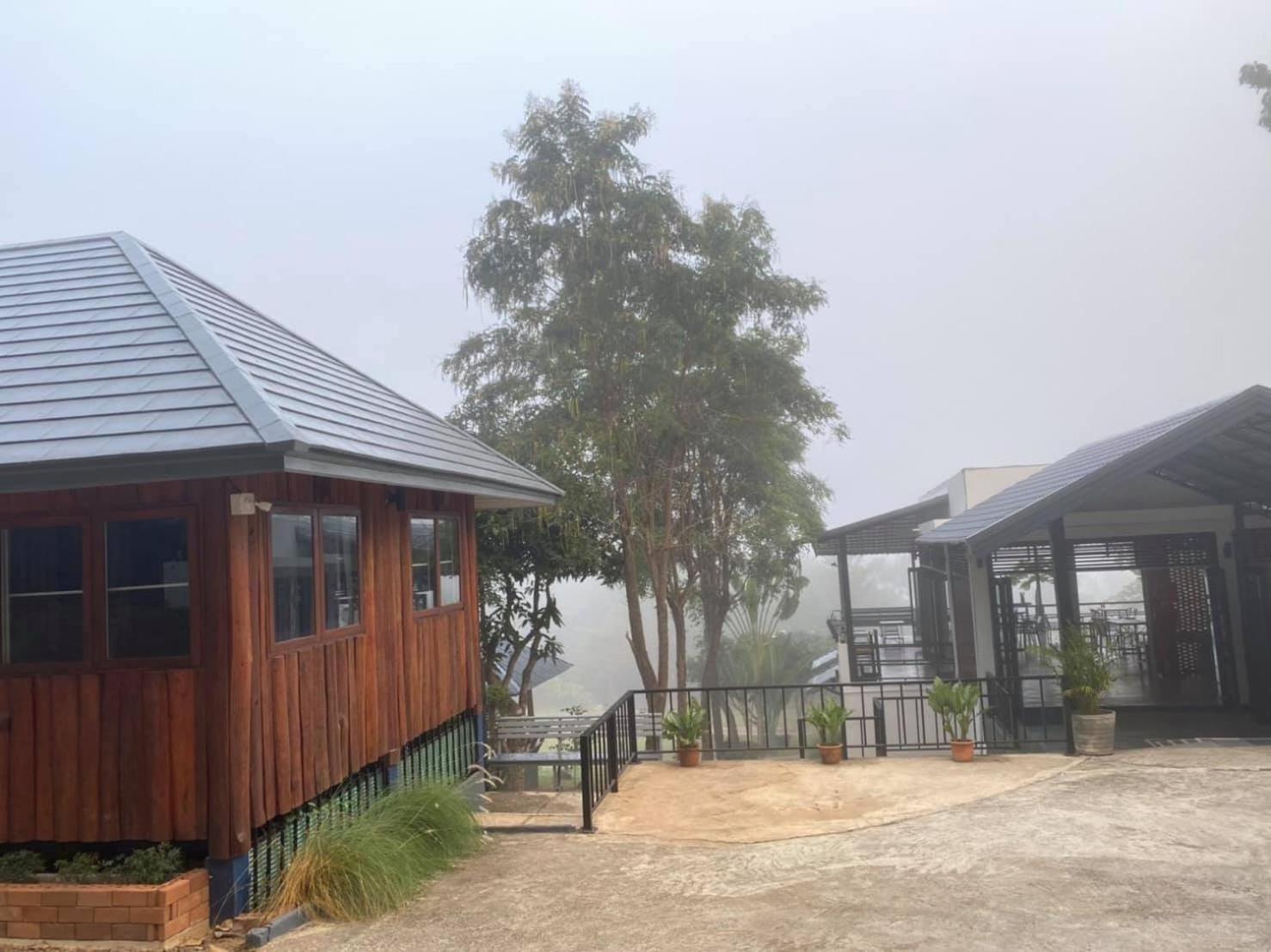 Diamond Village Pai