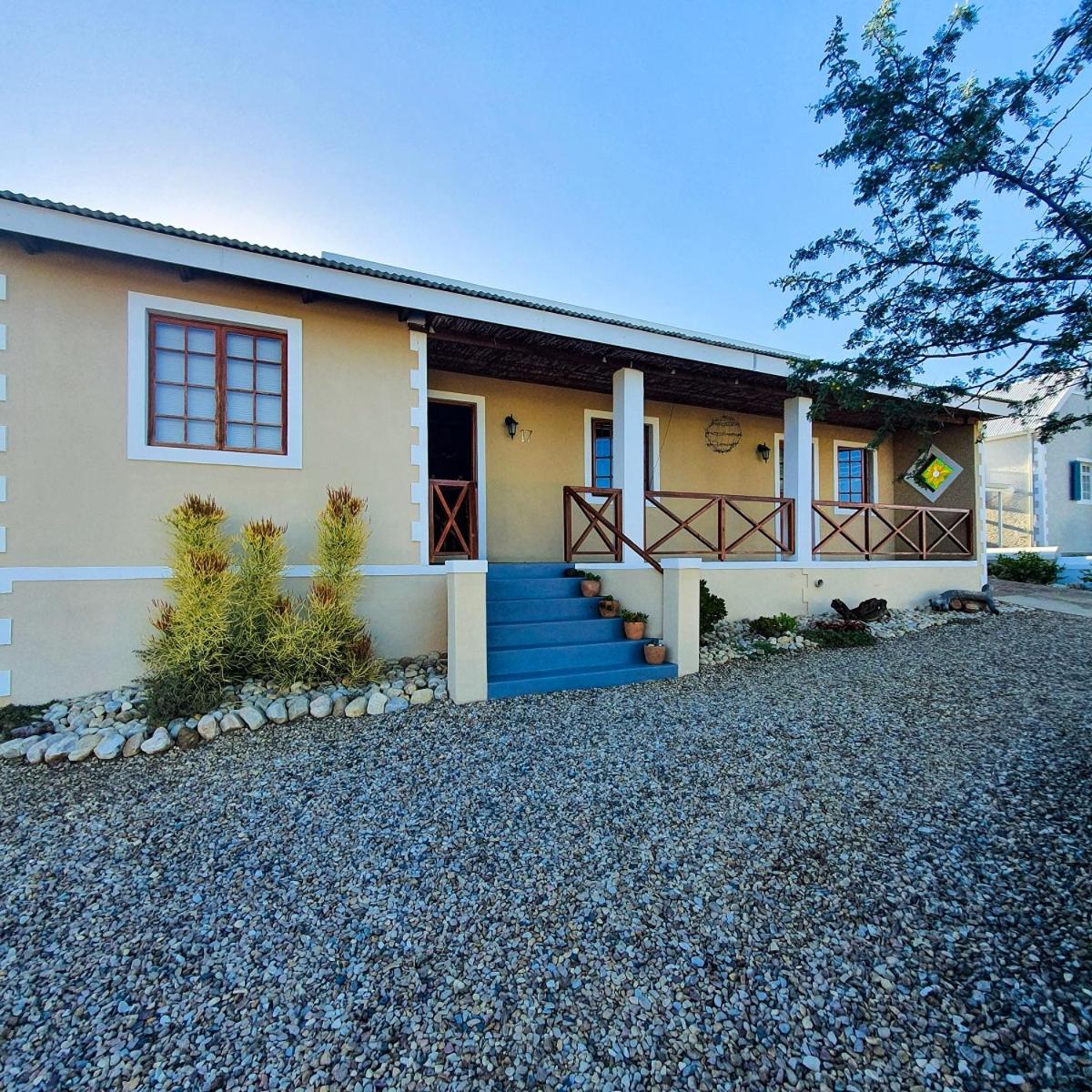 Koppie Cottage view 4