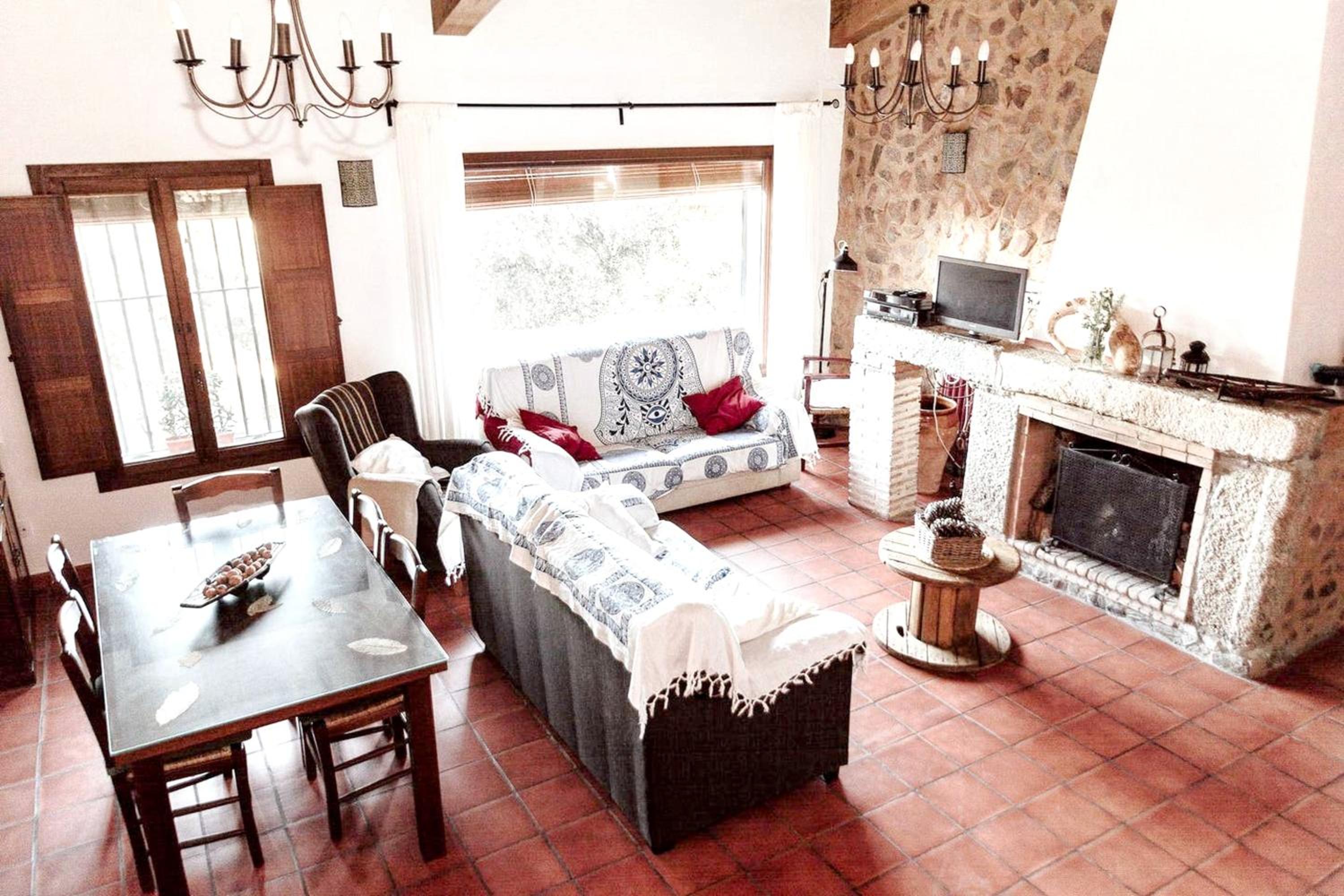 Peaceful villa in Monesterio with private pool