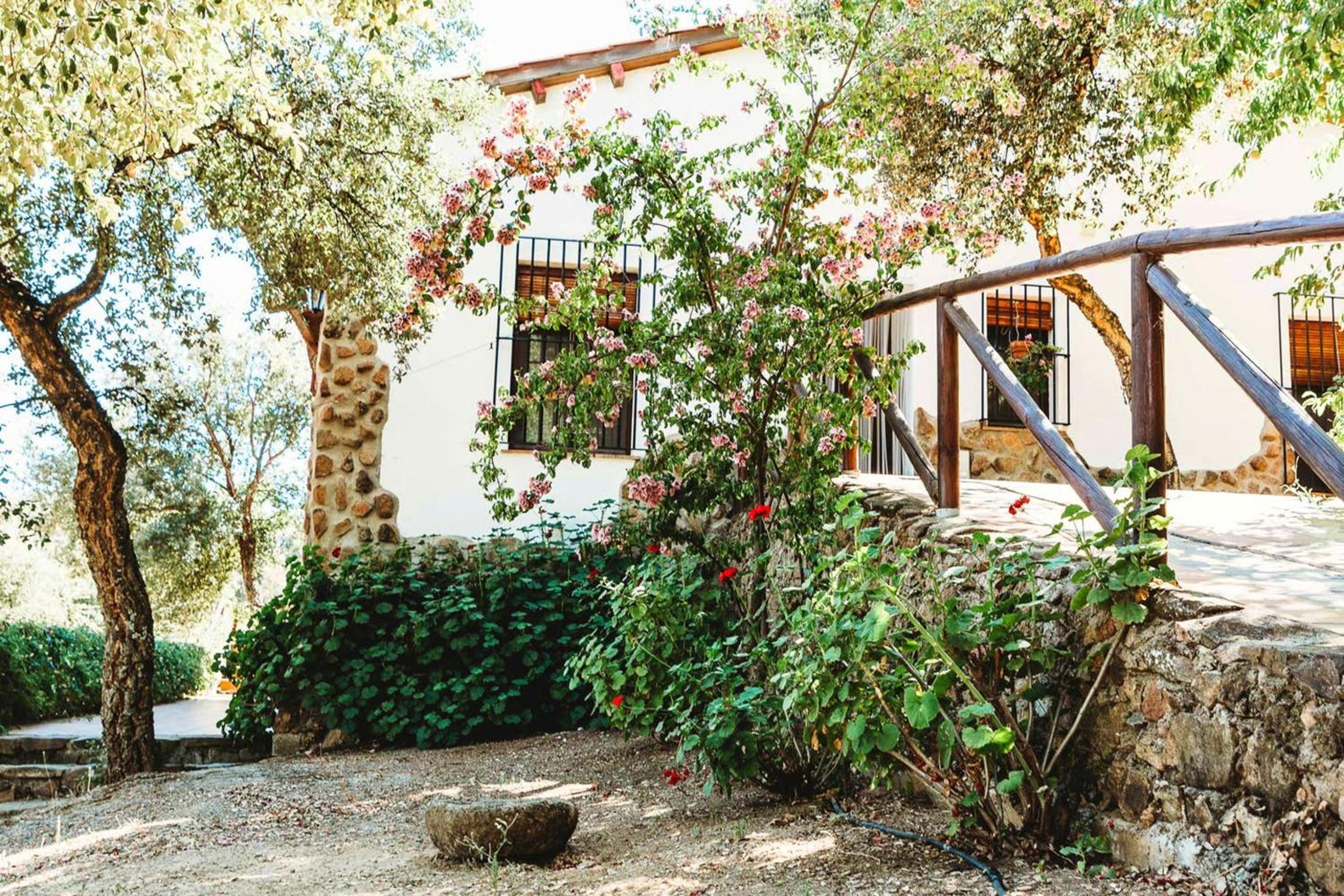Peaceful villa in Monesterio with private pool