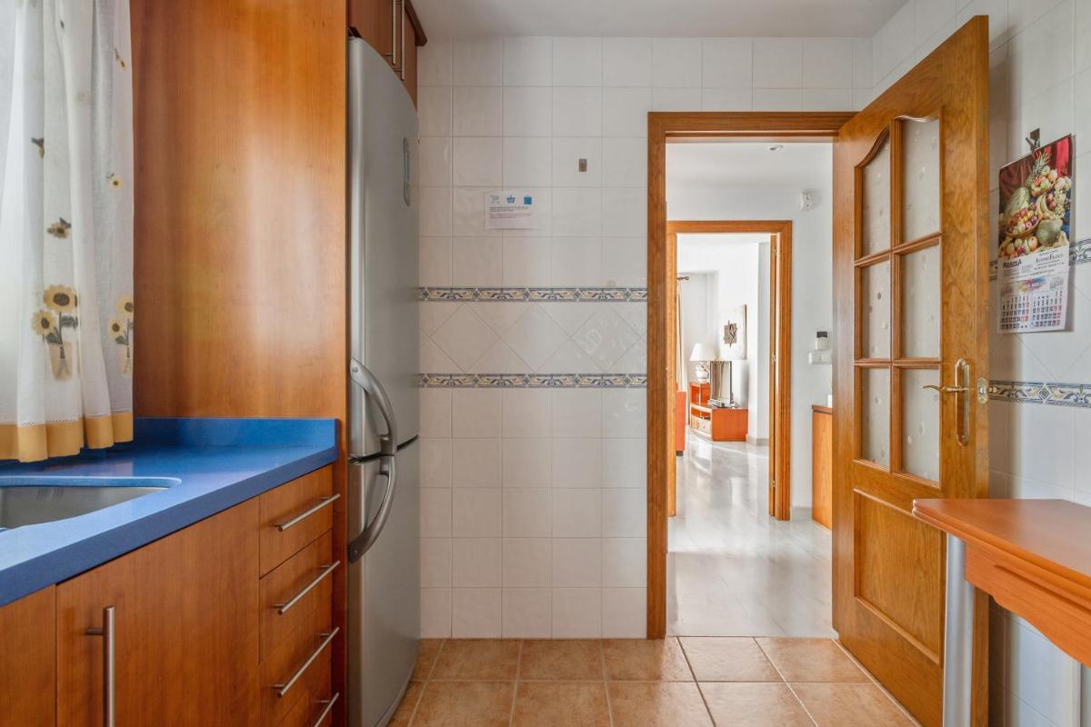 4 bedrooms house at Almunecar 400 m away from the beach with sea view private pool and furnished terrace