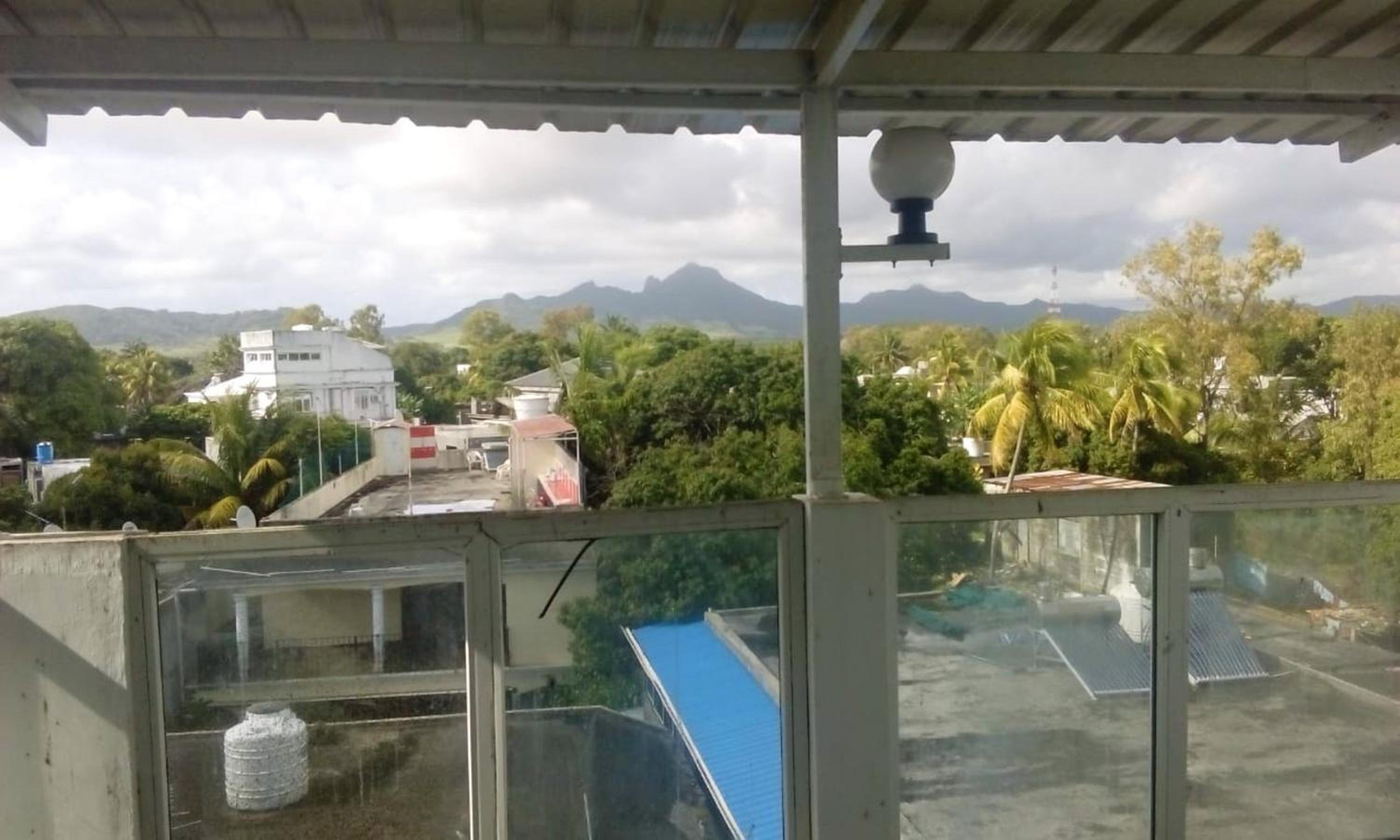 Comfortable Apartment with City View in Bel Air, 90 m²