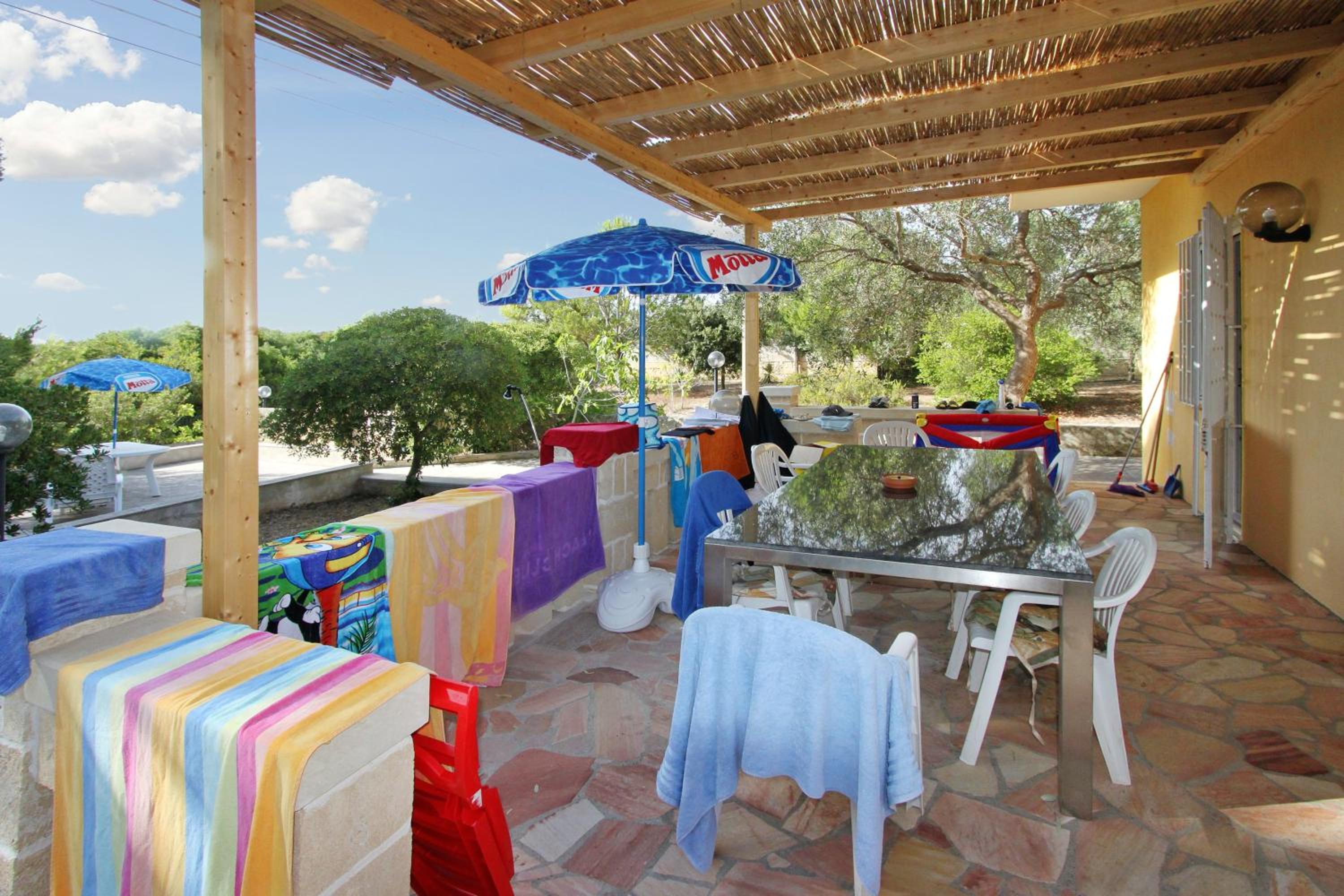 Charming House near the Sea in Torre Pali. photo 2