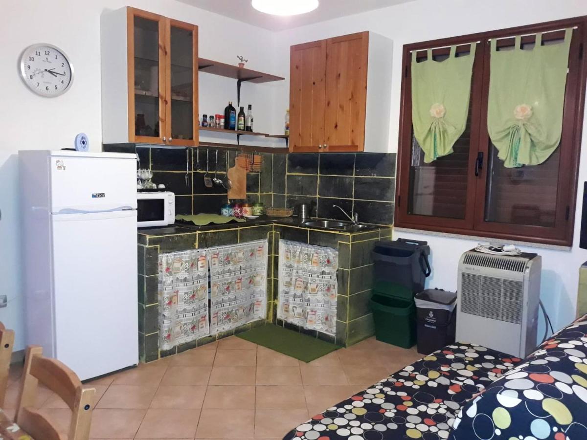 One bedroom house at Castelsardo 200 m away from the beach with sea view view 4