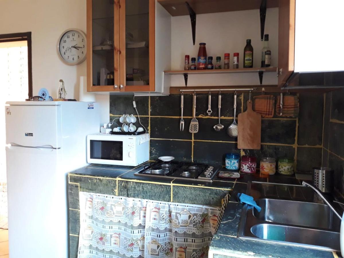 One bedroom house at Castelsardo 200 m away from the beach with sea view view 5