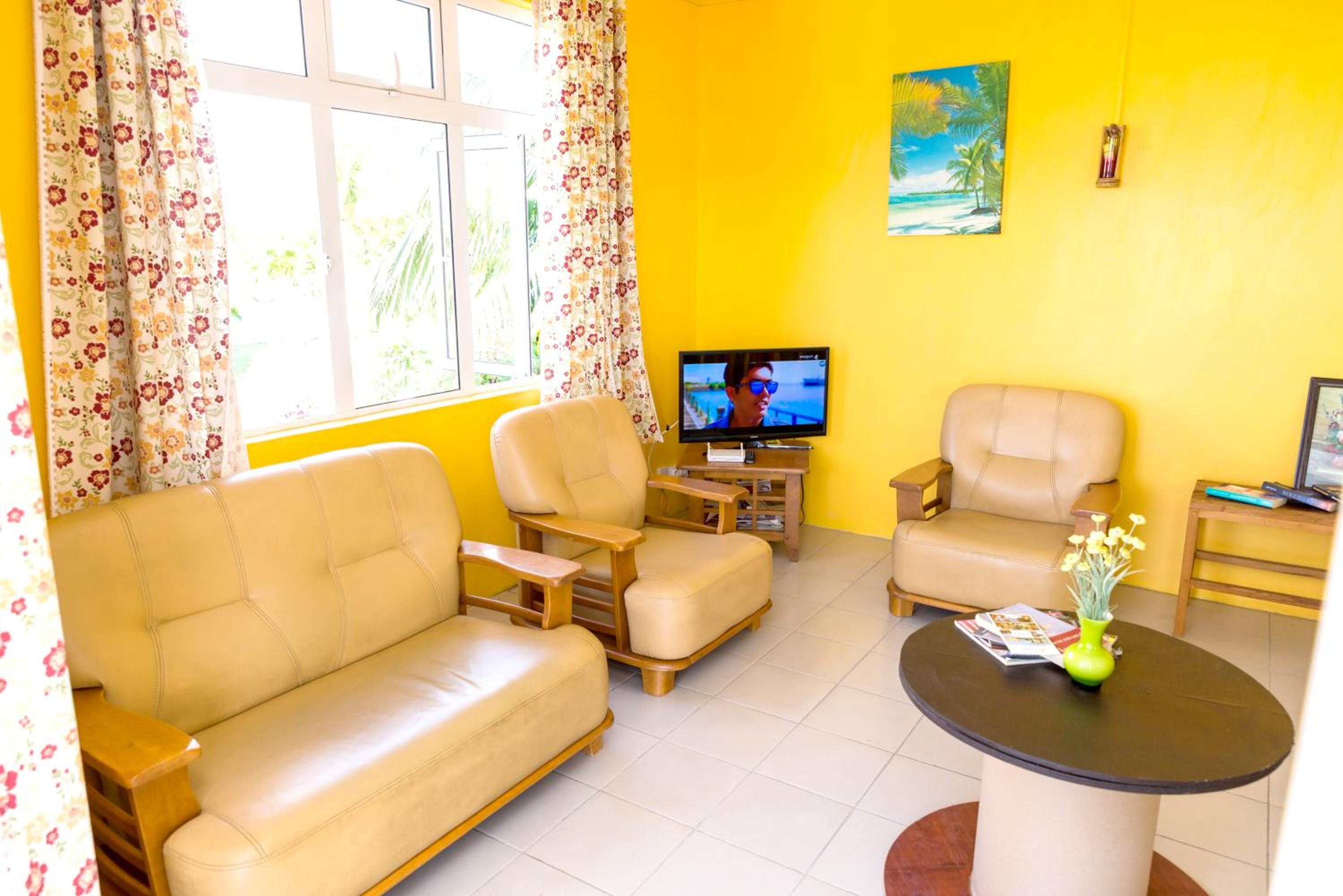 Spacious Apartment in Pamplemousses with Private Pool view 5