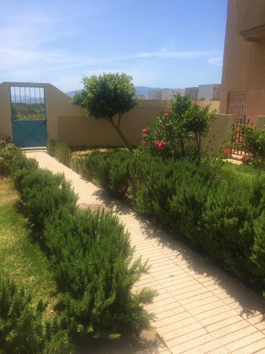 Photo 12