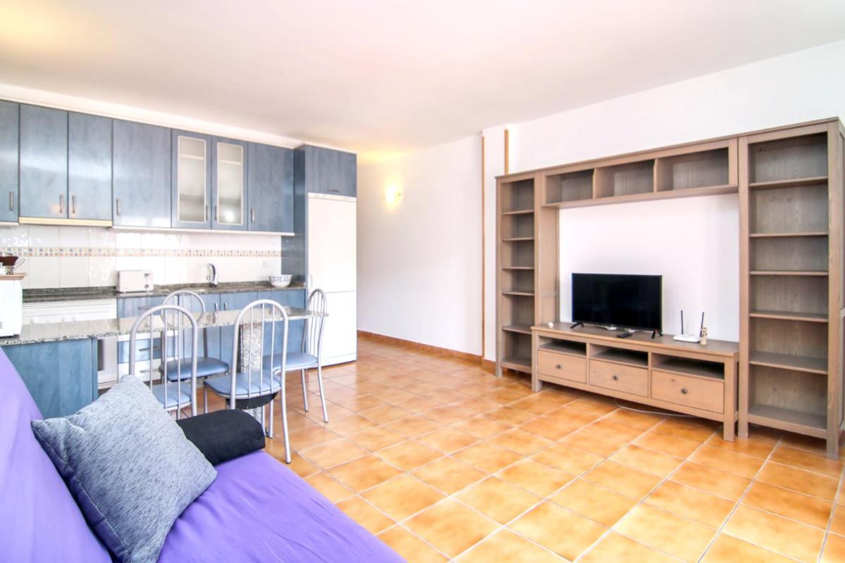 2 bedrooms appartement at Lomo Quiebre 500 m away from the beach with sea view furnished terrace and wifi view 2