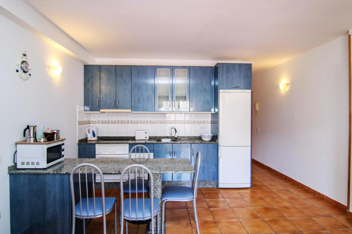 2 bedrooms appartement at Lomo Quiebre 500 m away from the beach with sea view furnished terrace and wifi view 3