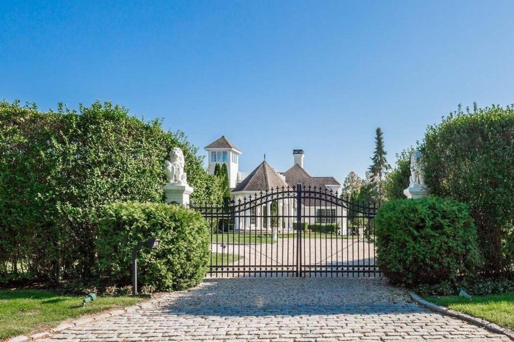 Villa Qadus - Luxury with pool view 5