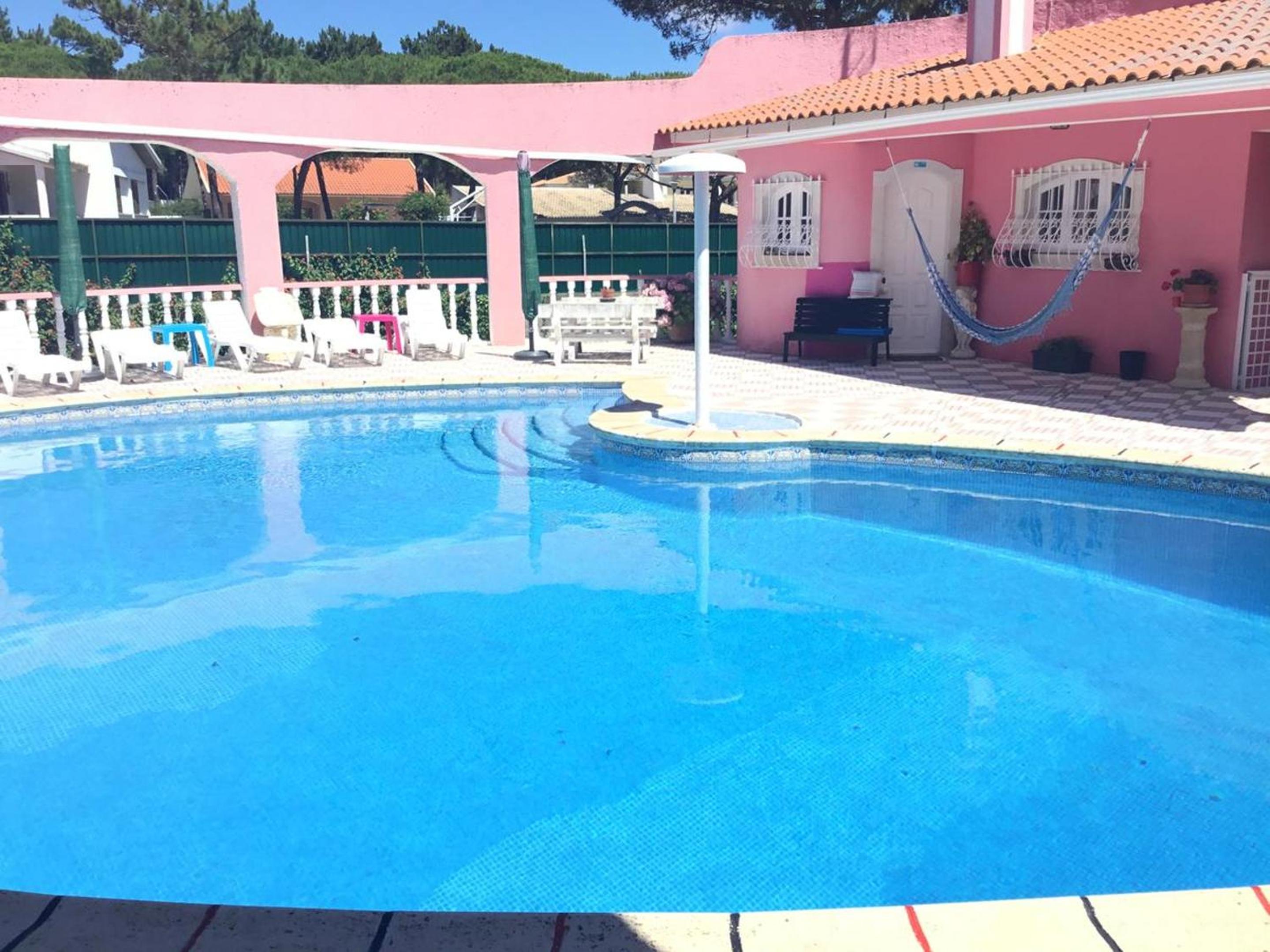 Charming Apartment in Sintra with Pool view 3