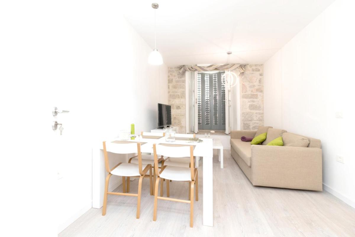2 bedrooms appartement at Zadar 500 m away from the beach with city view balcony and wifi