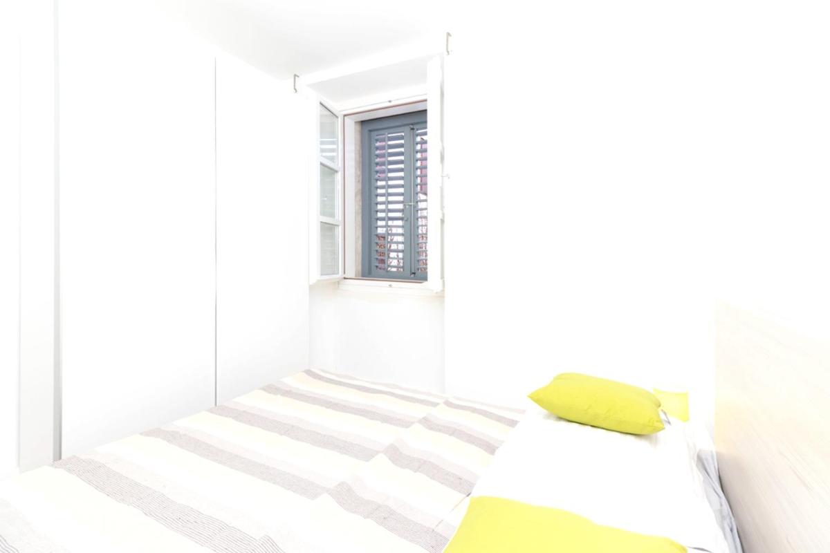 2 bedrooms appartement at Zadar 500 m away from the beach with city view balcony and wifi