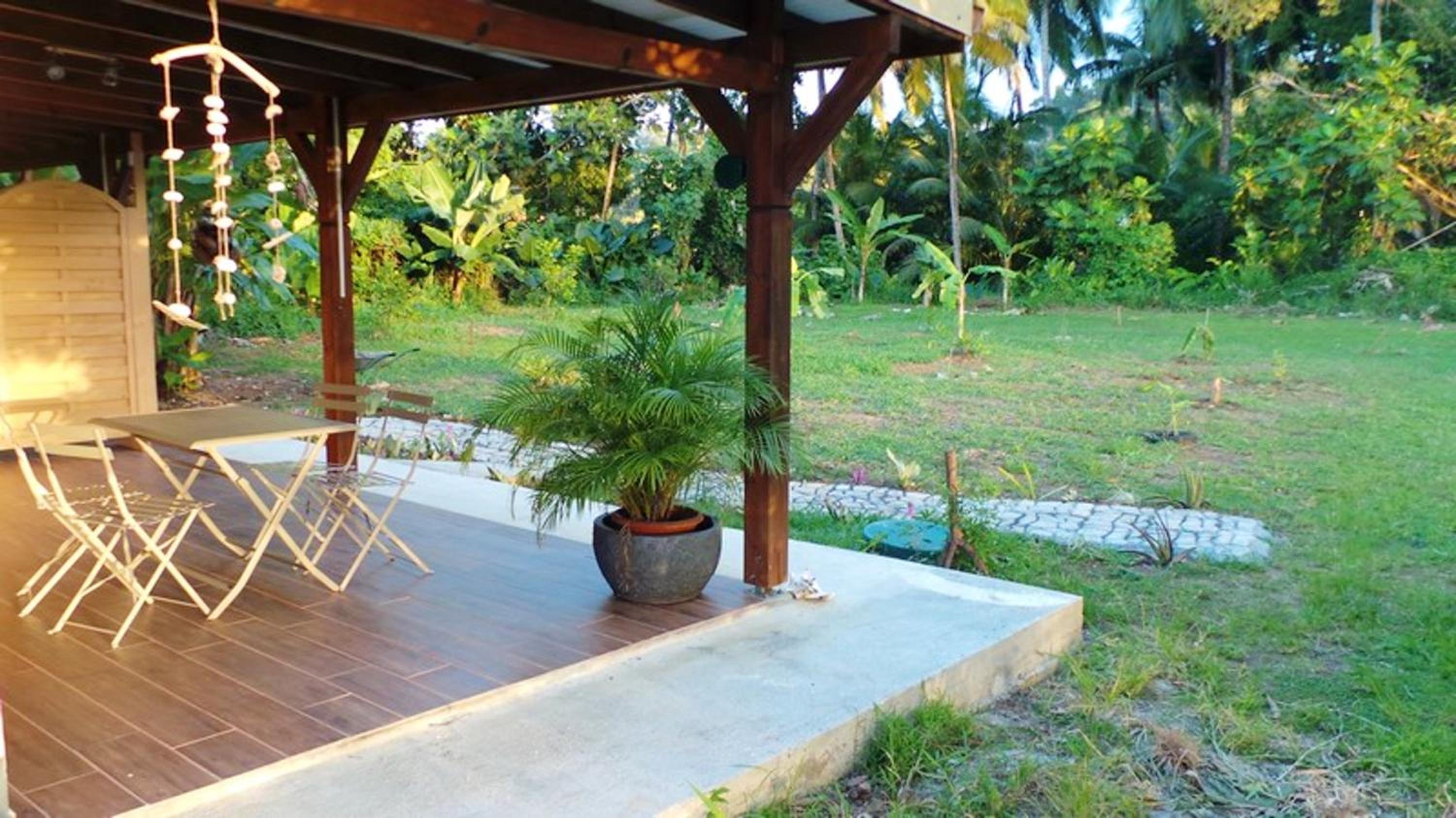 Appartement charmant avec vue sur jardin et montagne 46 m²