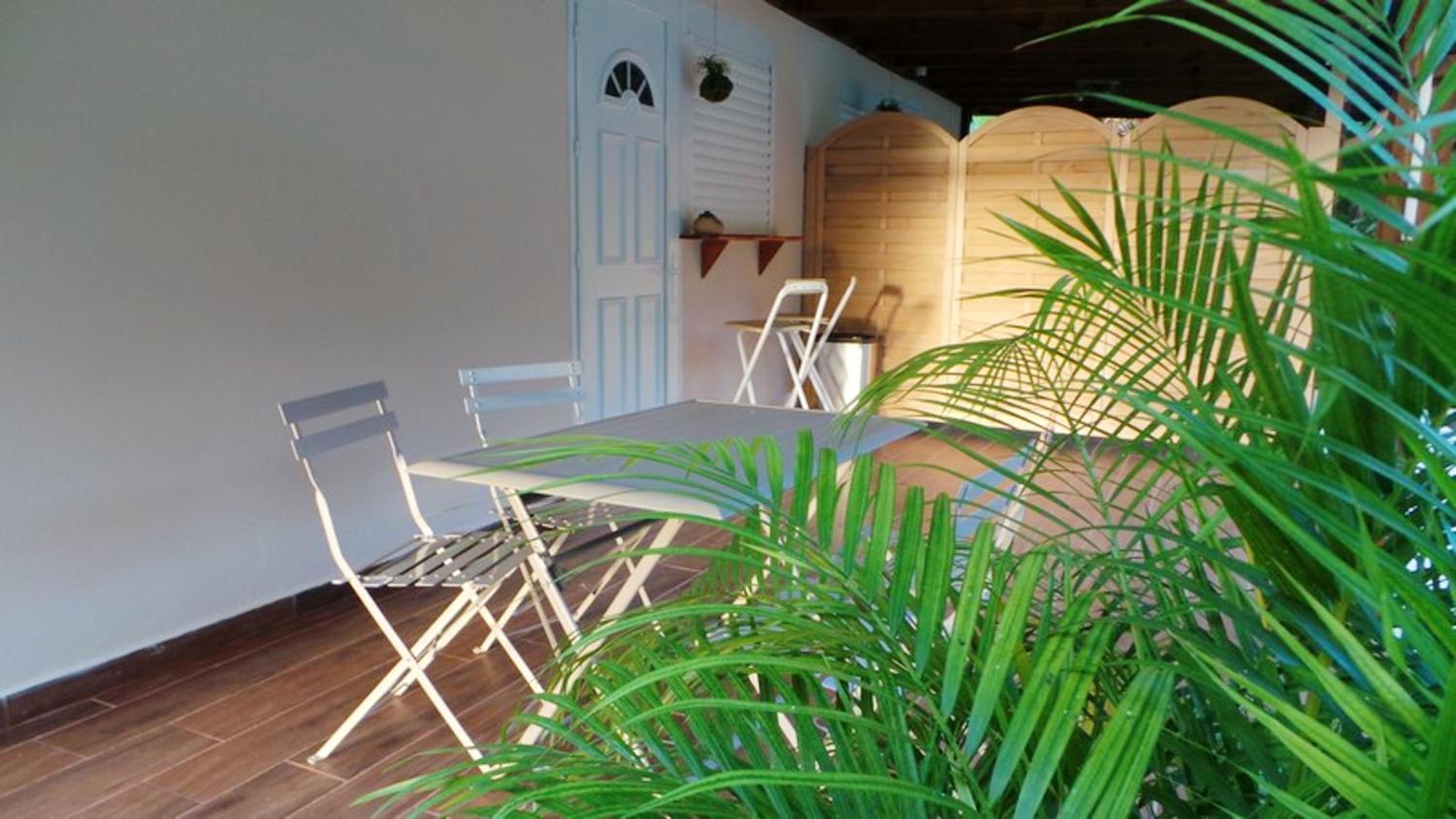 Appartement charmant avec vue sur jardin et montagne 46 m²