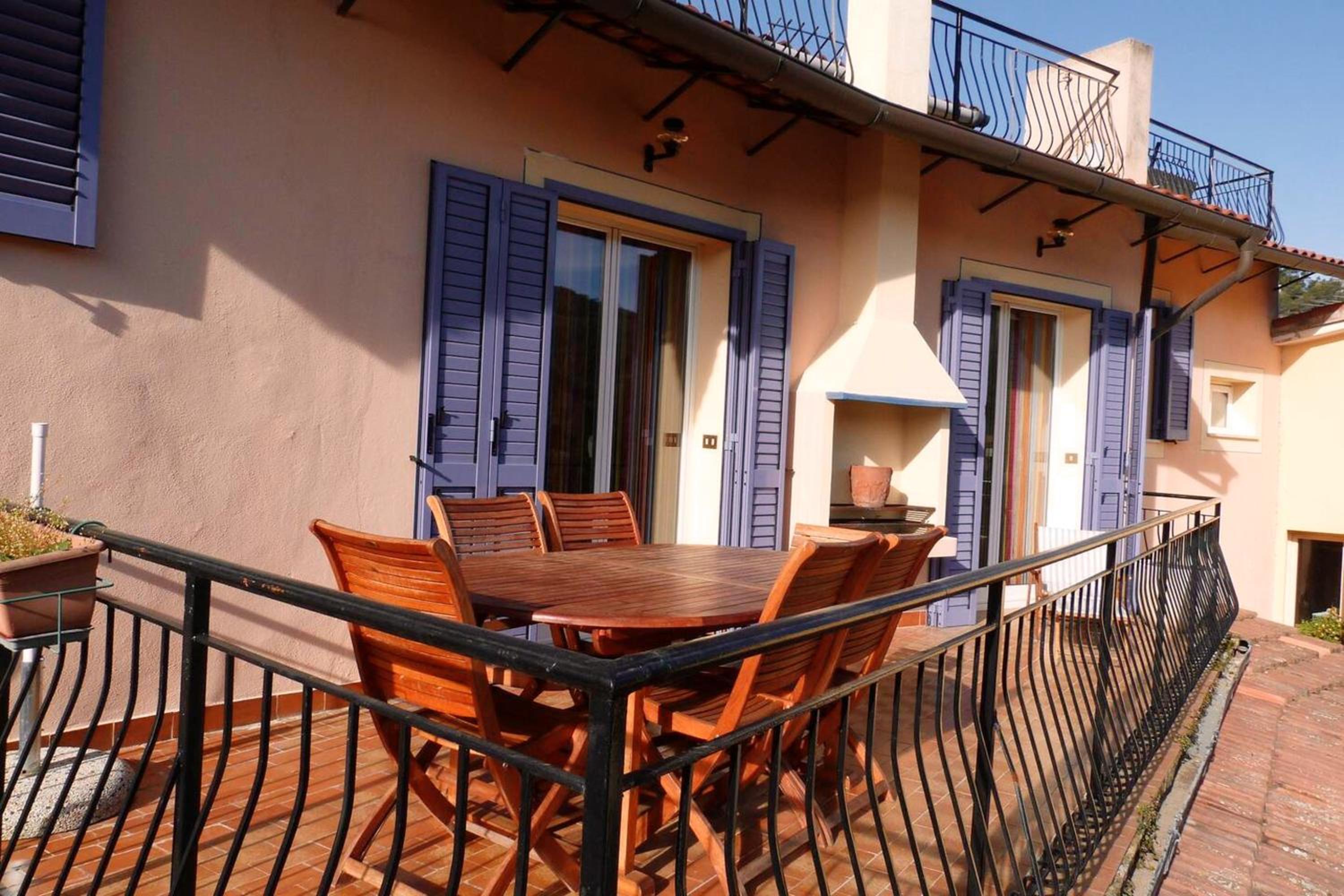 Welcoming family house in Olivetta with large garden view 2