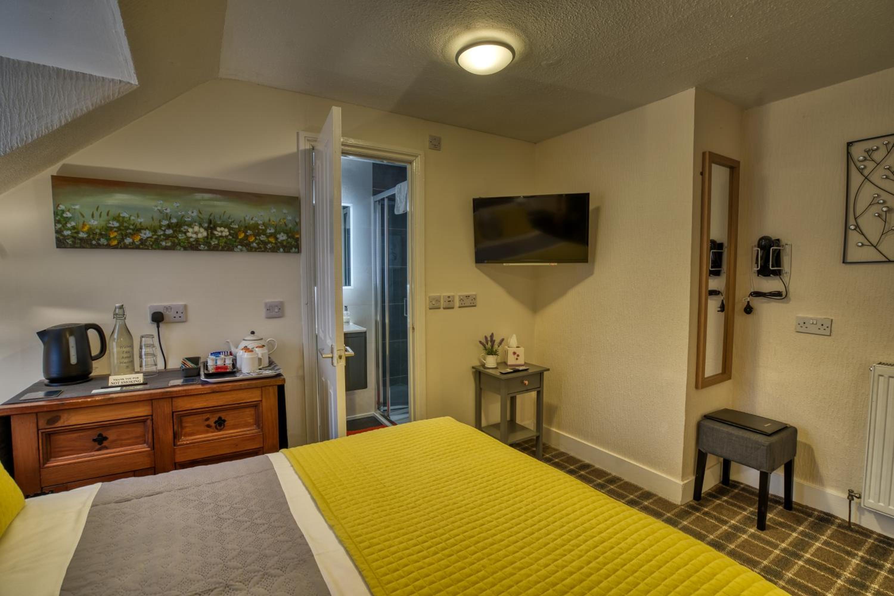 Pitfaranne Guest House