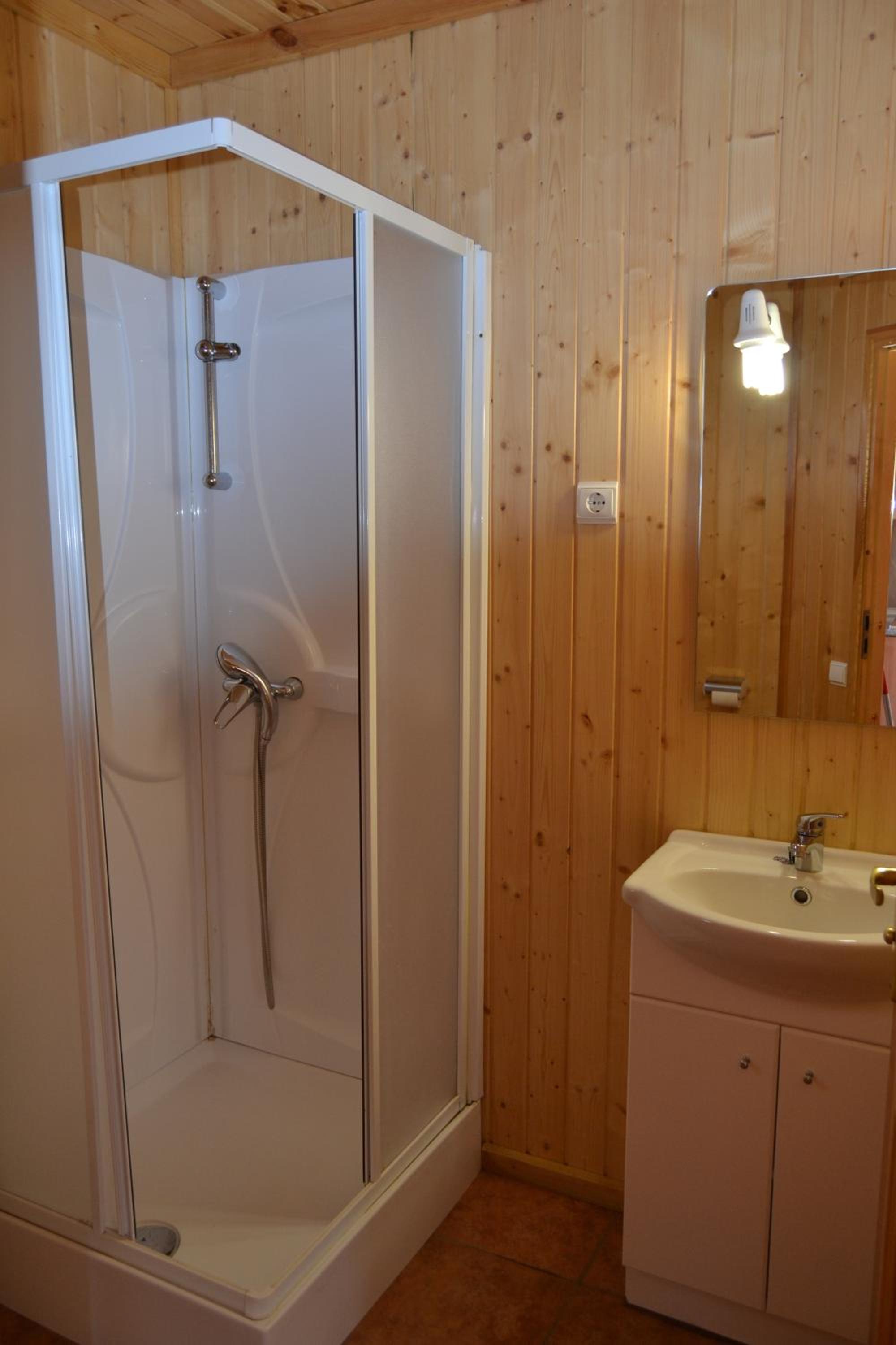 Photo 48