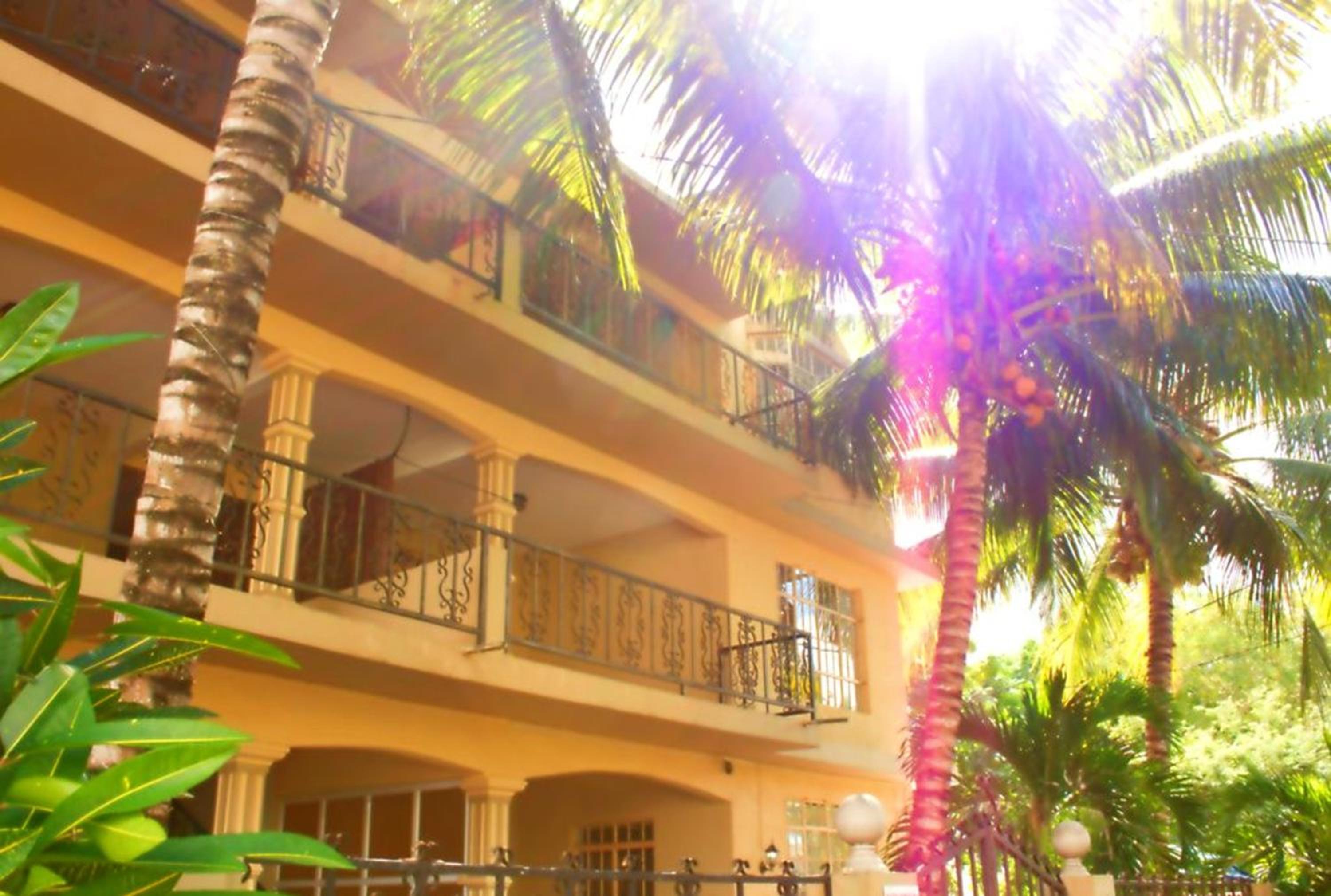 Family apartment with pool in Trou-aux-Biches, 80 m² photo 2