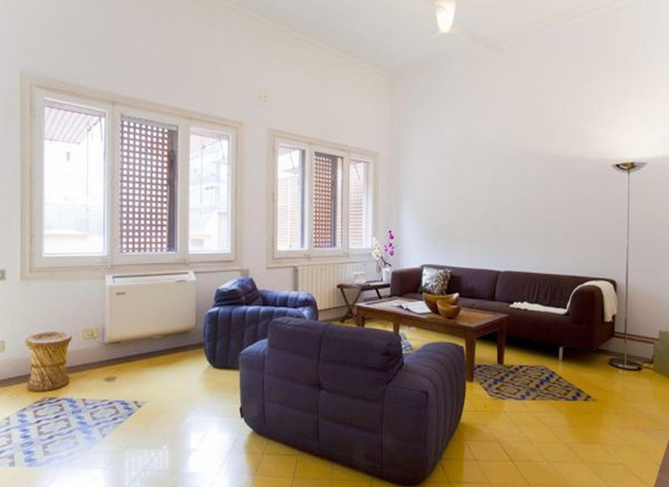 BizFlats Eixample Apartments