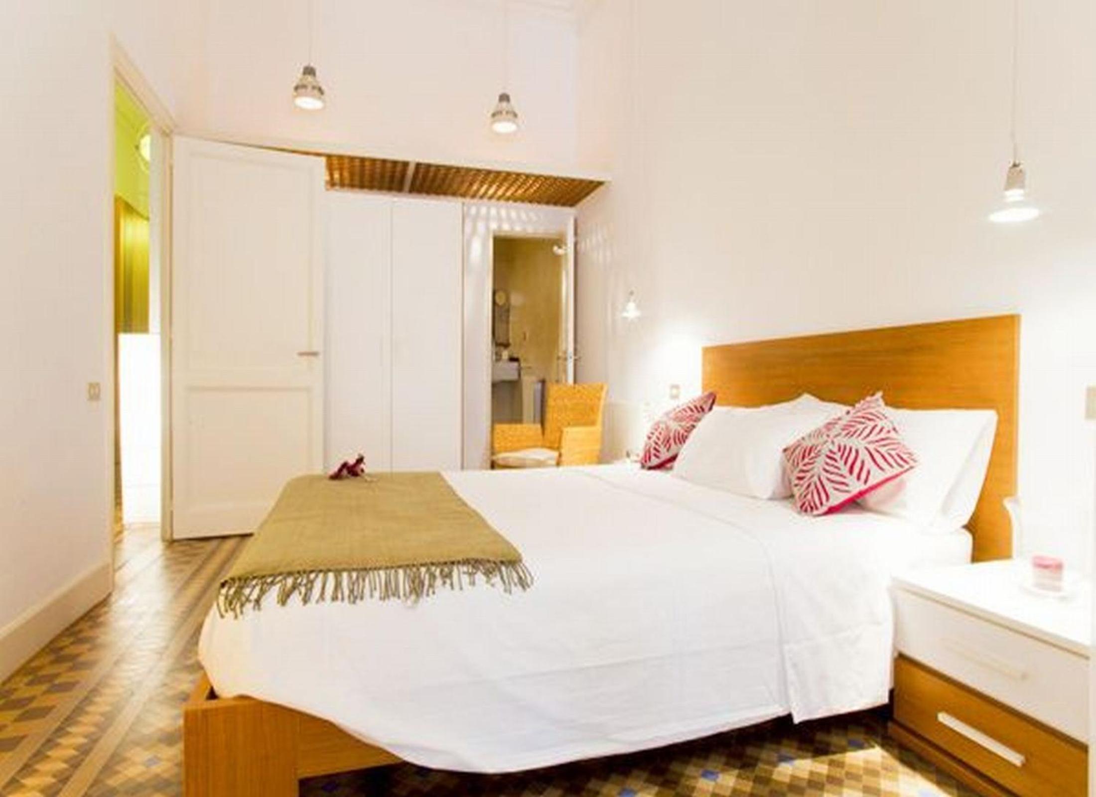 BizFlats Eixample Apartments