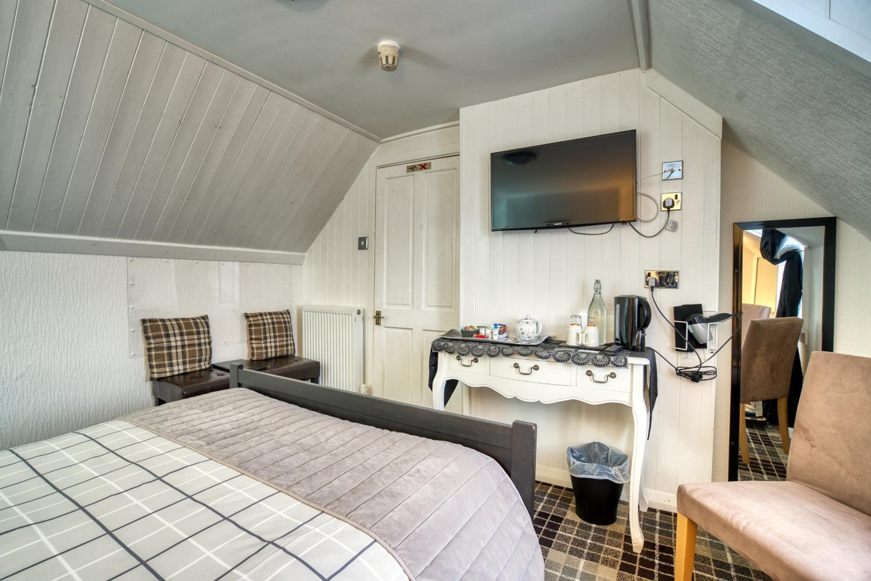 Pitfaranne Guest House