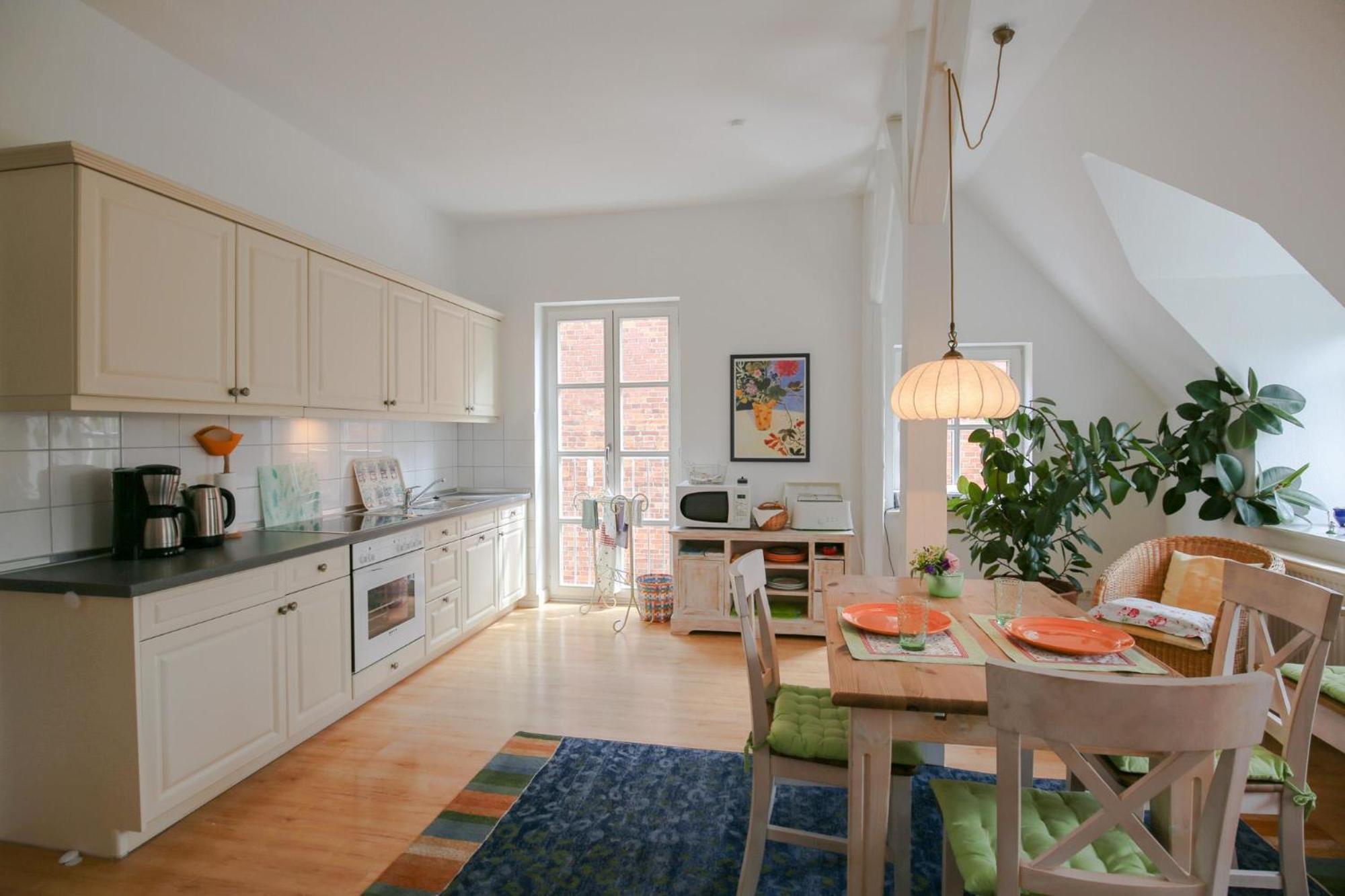 Woldsen en Husum — kitchen