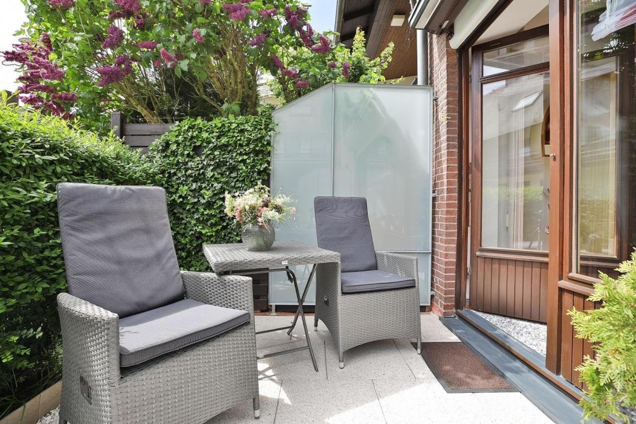 Strandfein en Scharbeutz — balance & terrace