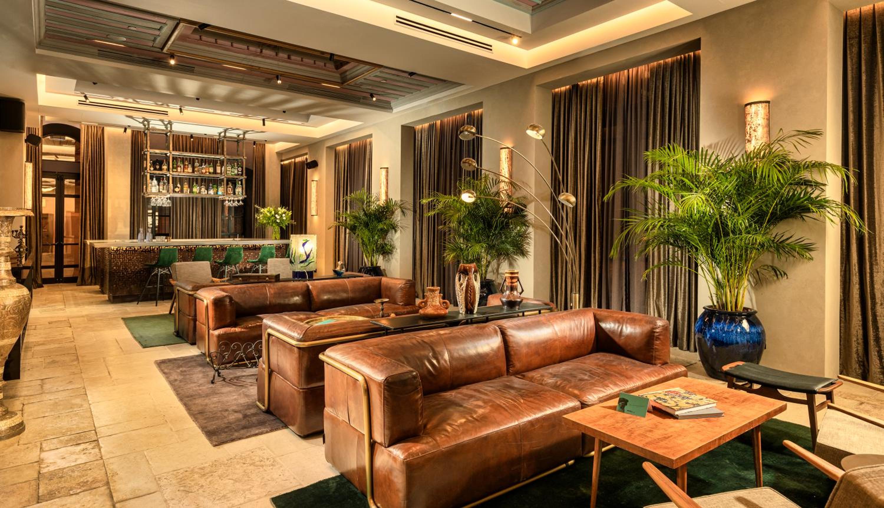 Brown Mamilla, a member of Brown Hotels