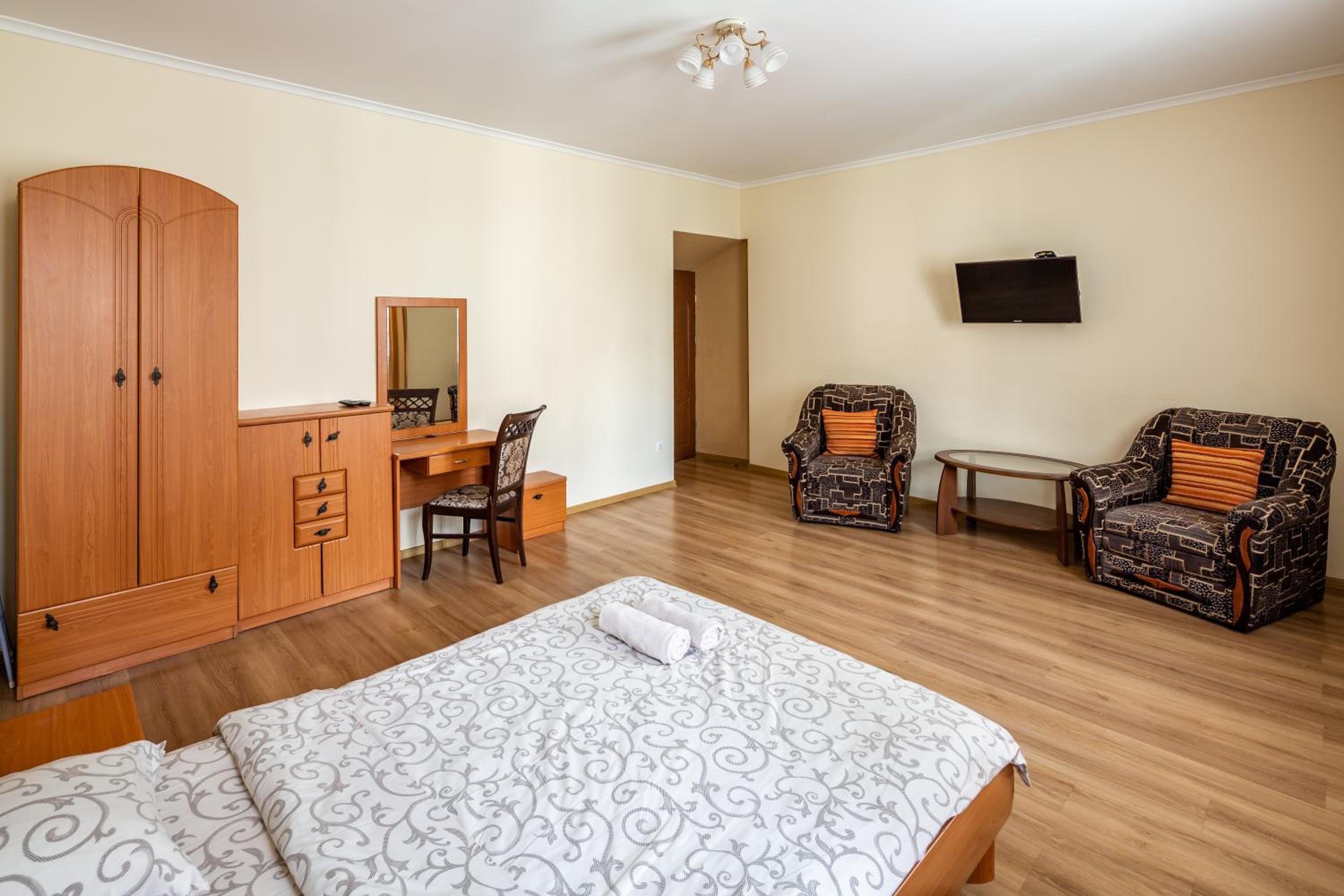 Apartment On Yana Zhizhky view 5