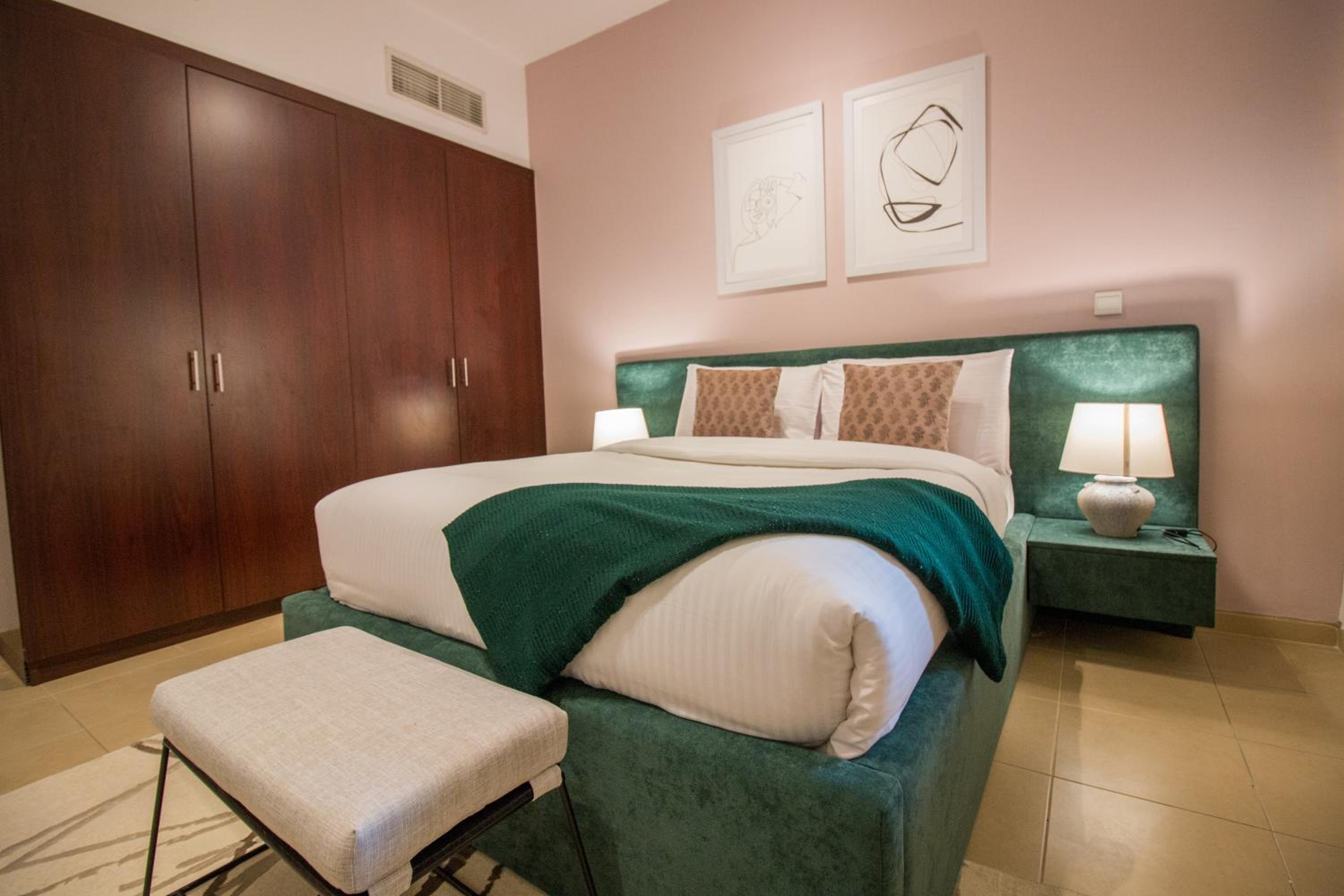 Premium 3BR! Partial Sea-View - Amwaj