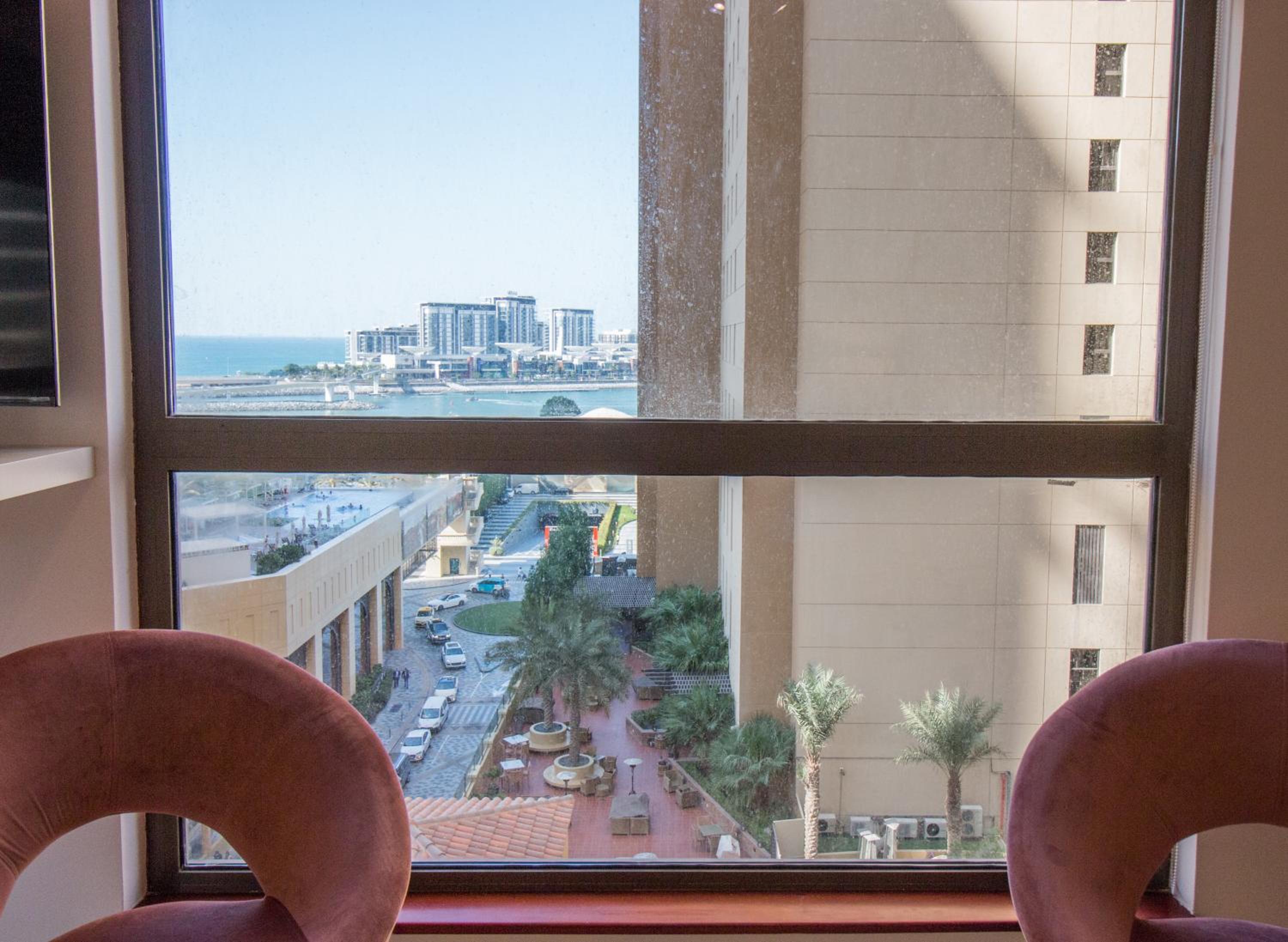 Premium 3BR! Partial Sea-View - Amwaj