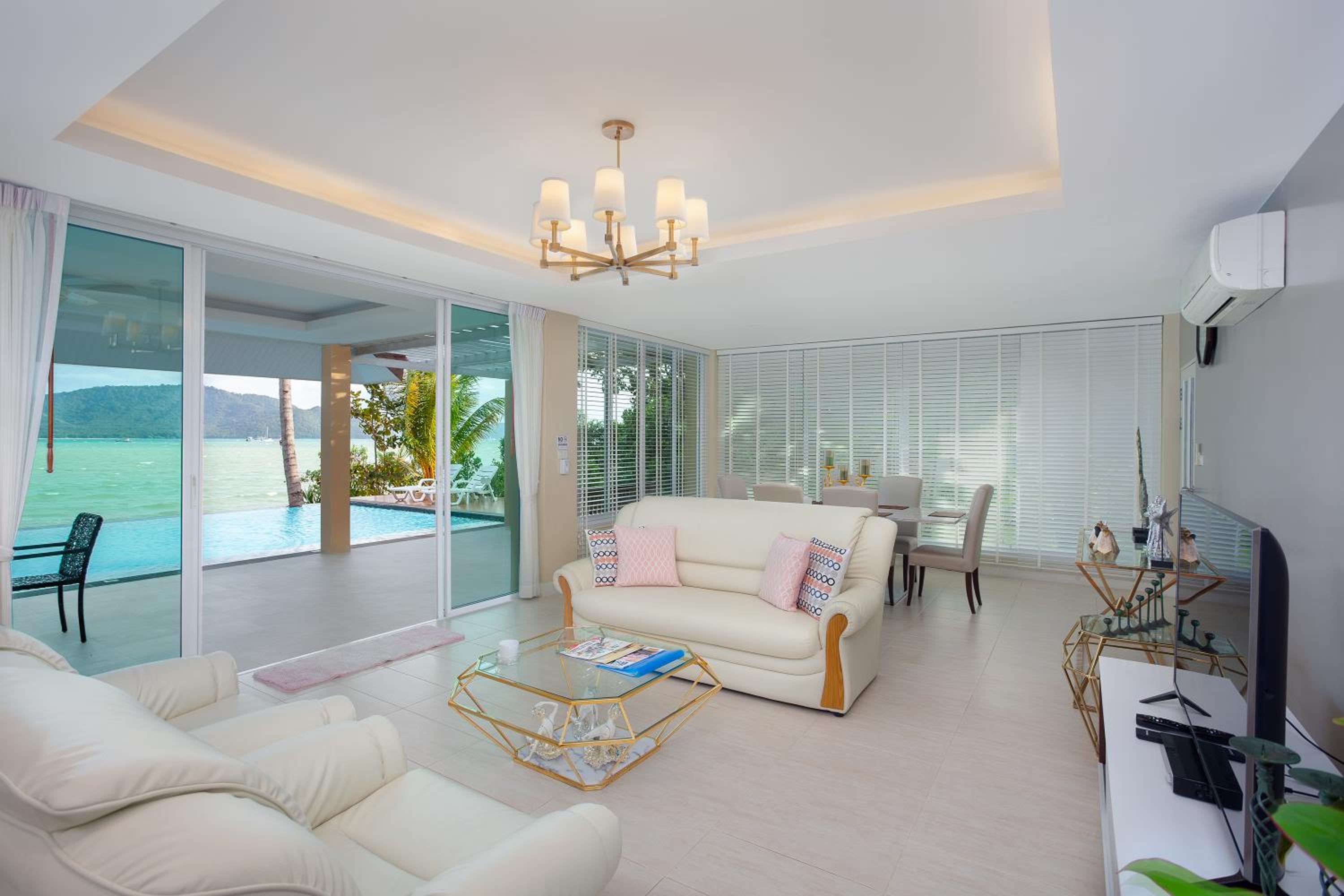 Fisherman Way Beach Villa