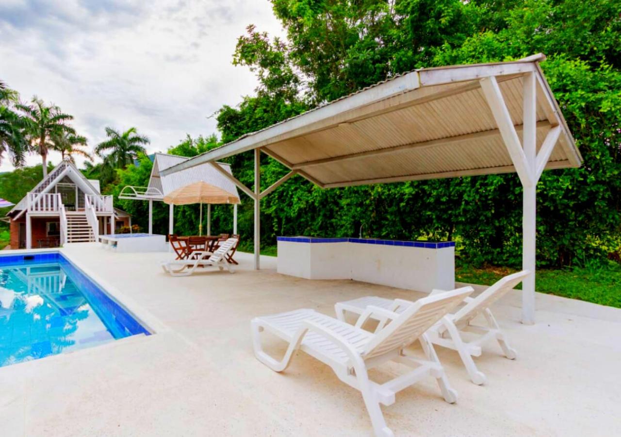 Casa Quinta Campestre Piscina Privada Apulo cerca a Anapoima