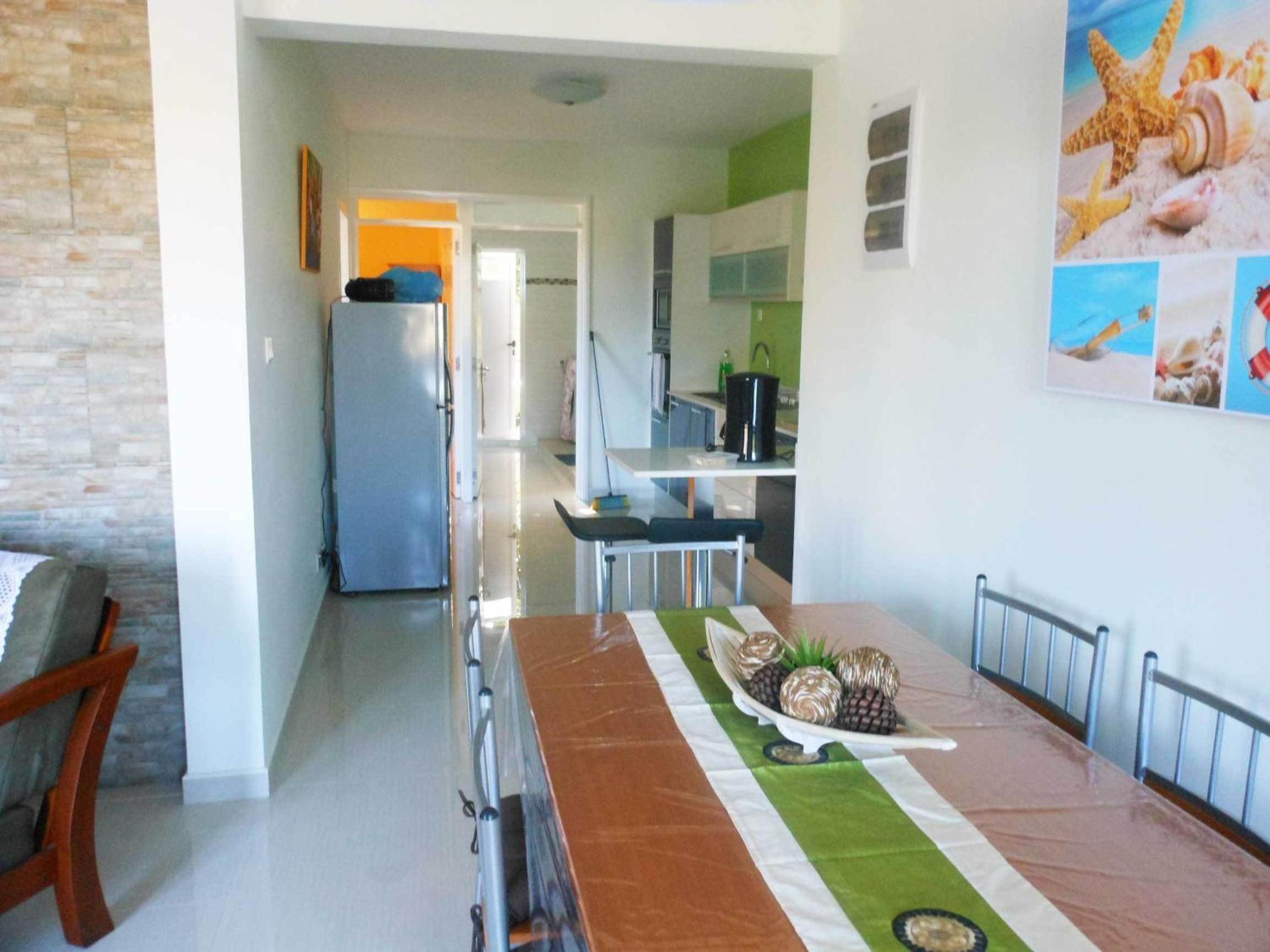 Twins Apartments Flic en Flac Beach view 2
