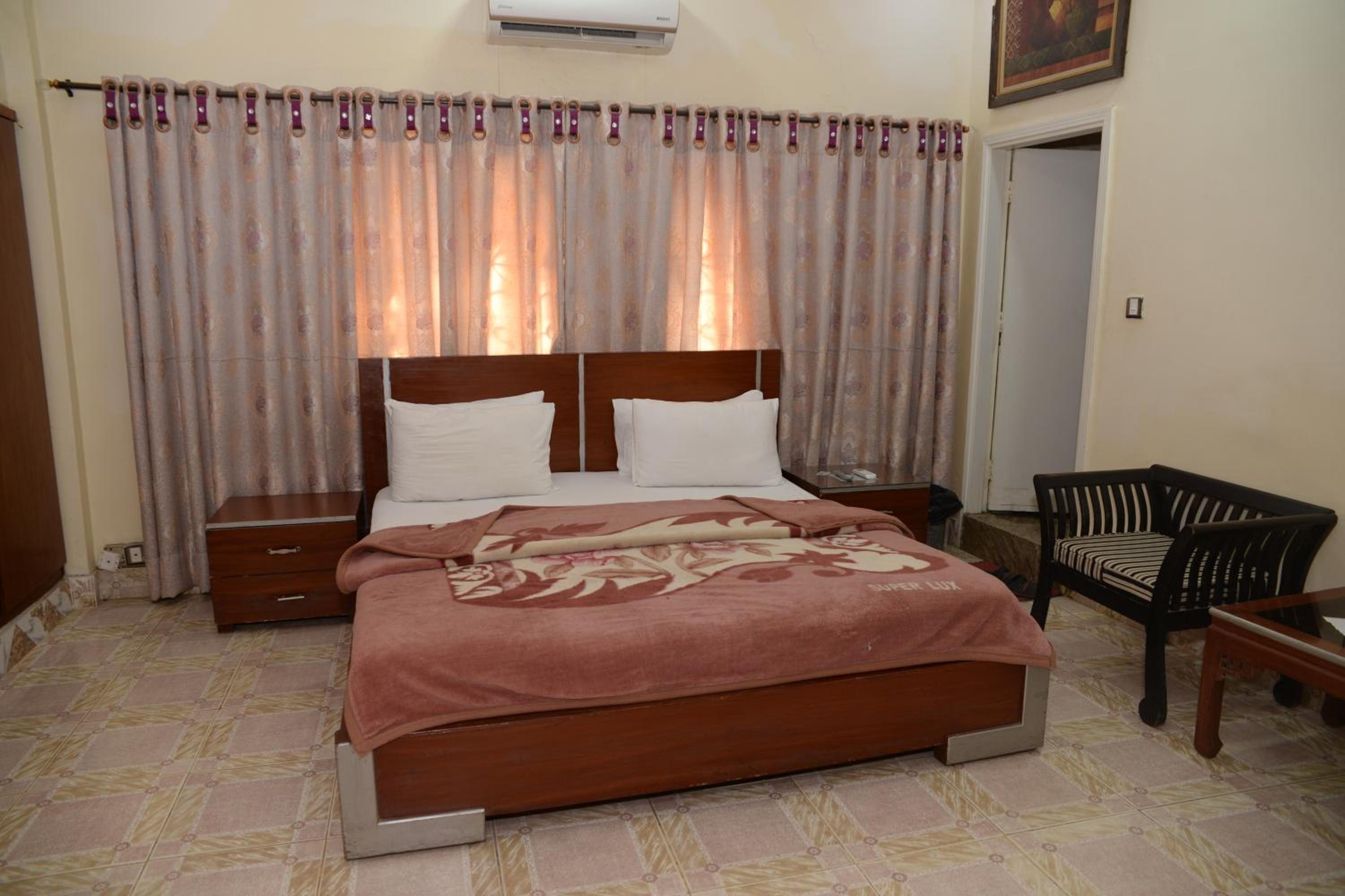 Stay Inn Guest House photo 15 of 30